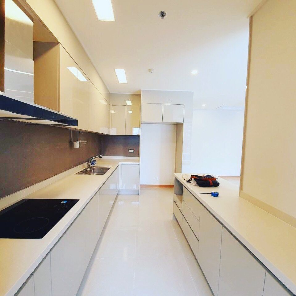 Bán căn 2PN/101m2 full đồ tầng thấp tòa 901 Starlake, sẵn sổ đỏ, sang tên nhanh 4