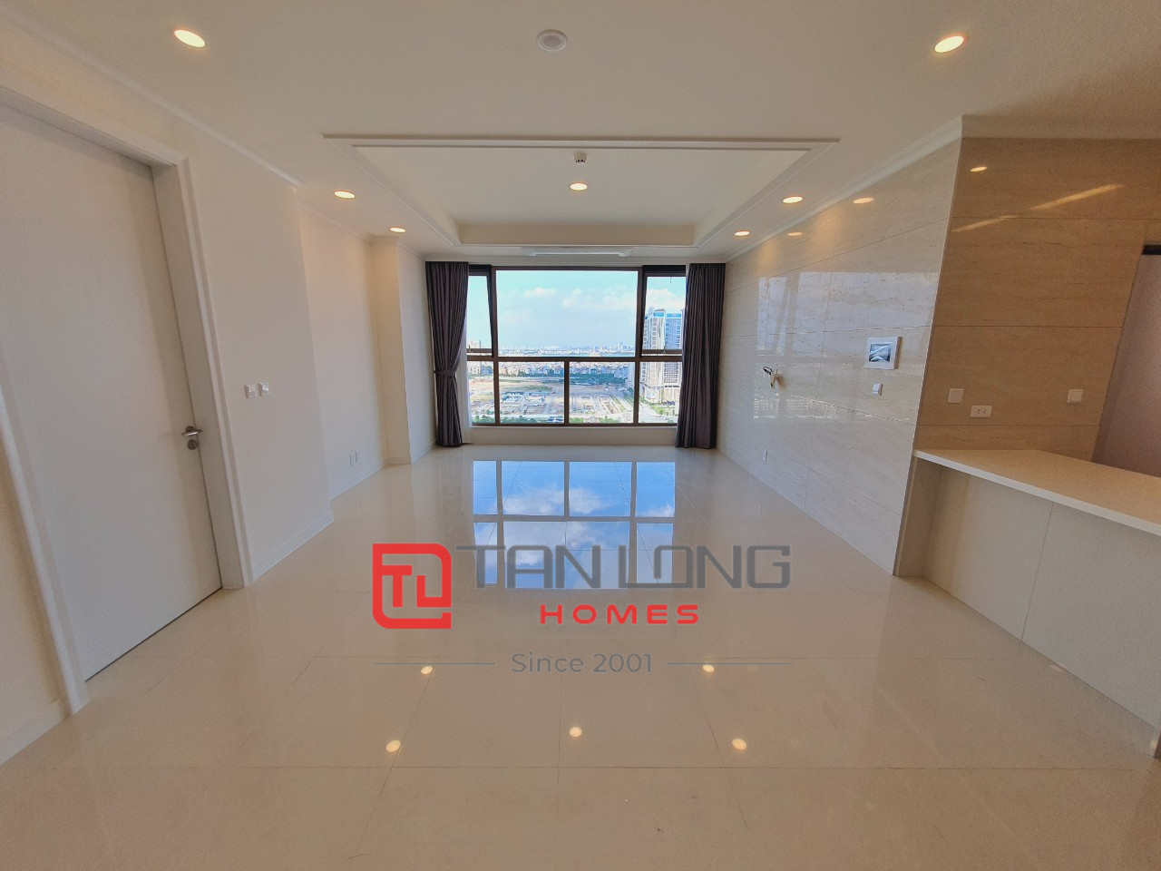 Bán căn 3PN/113m2 tầng cao view Biệt thự + Hồ, mới nguyên bản tòa 903 Starlake 2