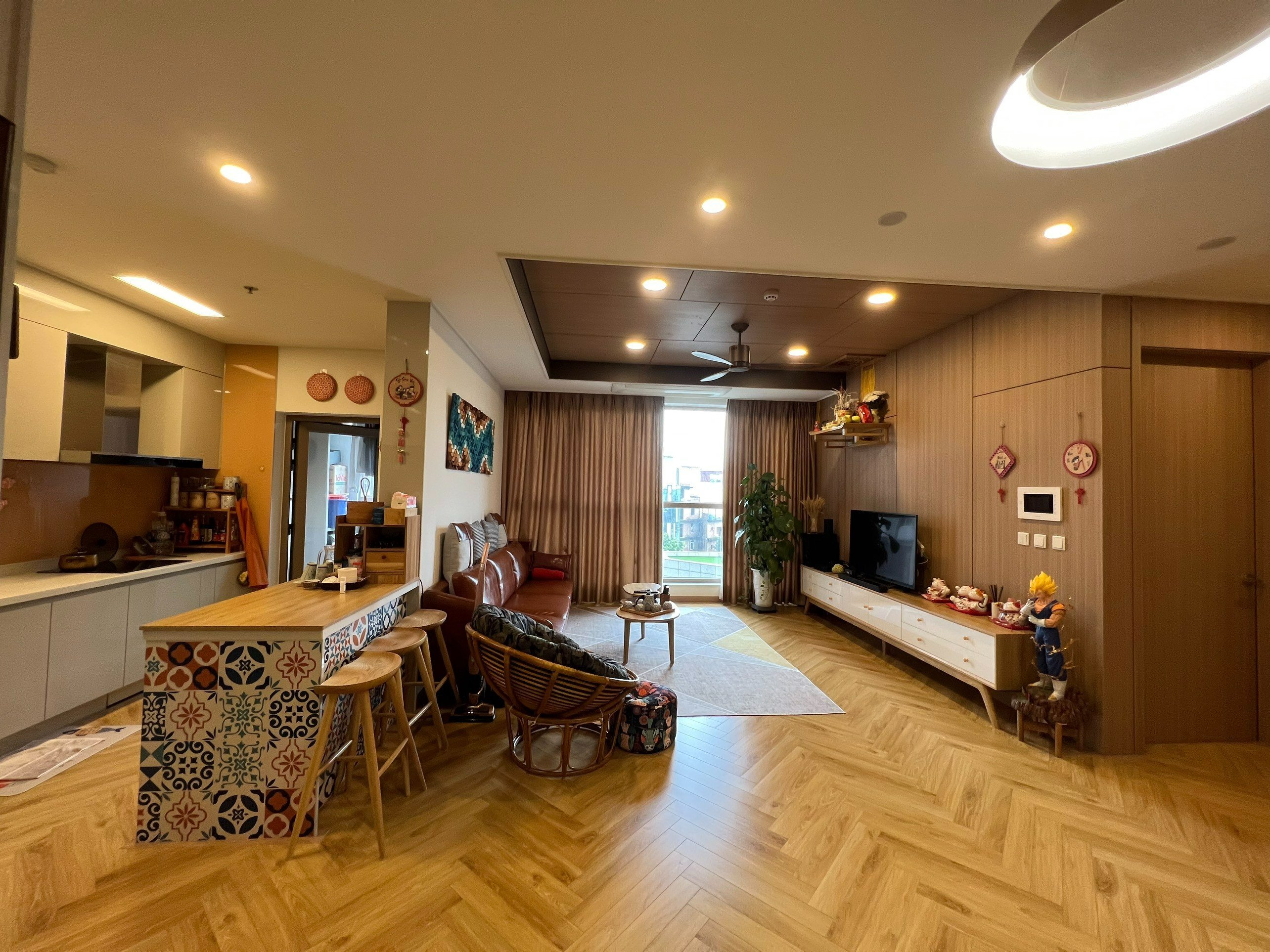 Bán căn D-101m2 x 2 ngủ hoàn thiện full đồ đẹp, ban công Nam tại 901 Starlake 1
