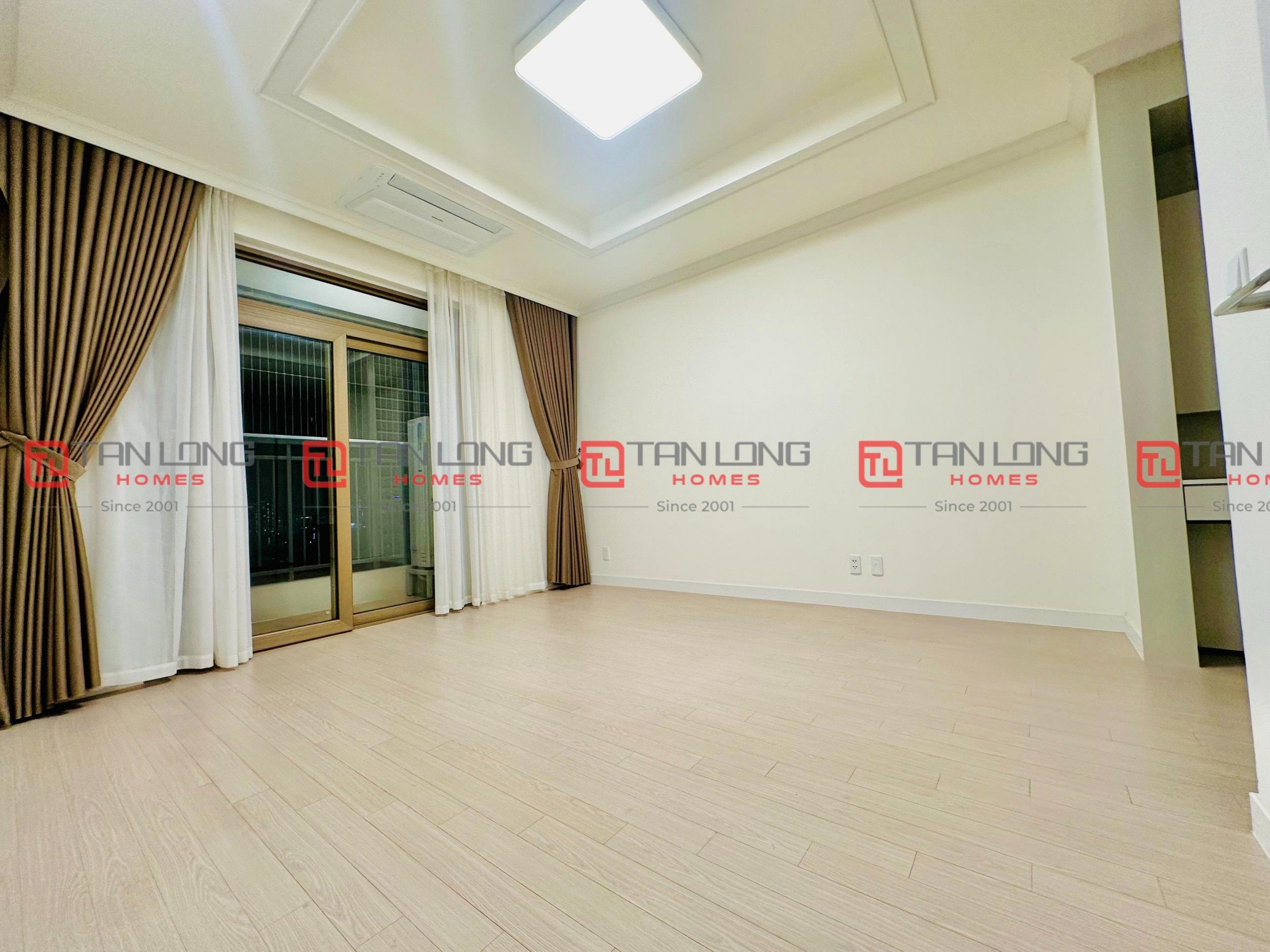 Bán căn E-109,82m2 tầng cao view Hồ Tây tòa 901 Starlake, đầy đủ pháp lý 5
