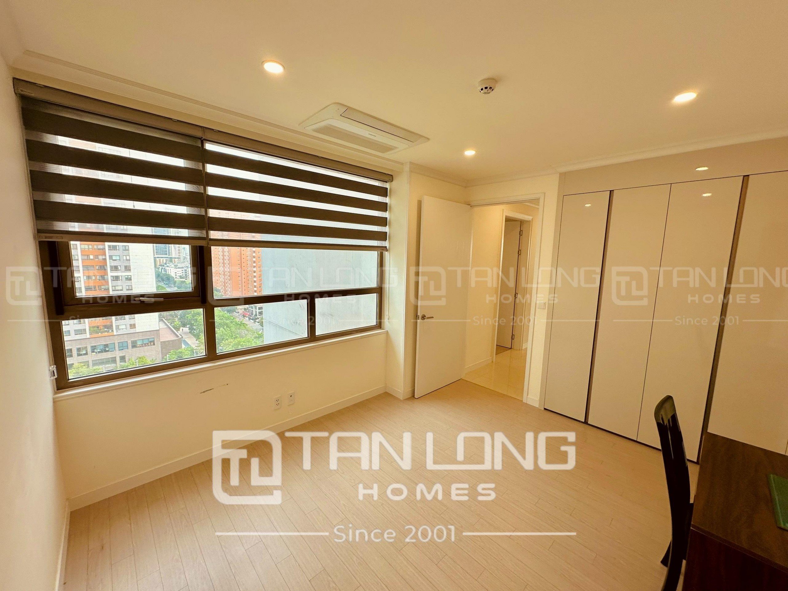 Bán căn hộ 3 ngủ Starlake: G-113,2m2 hướng Nam mát mẻ, view đẹp tòa 901 8