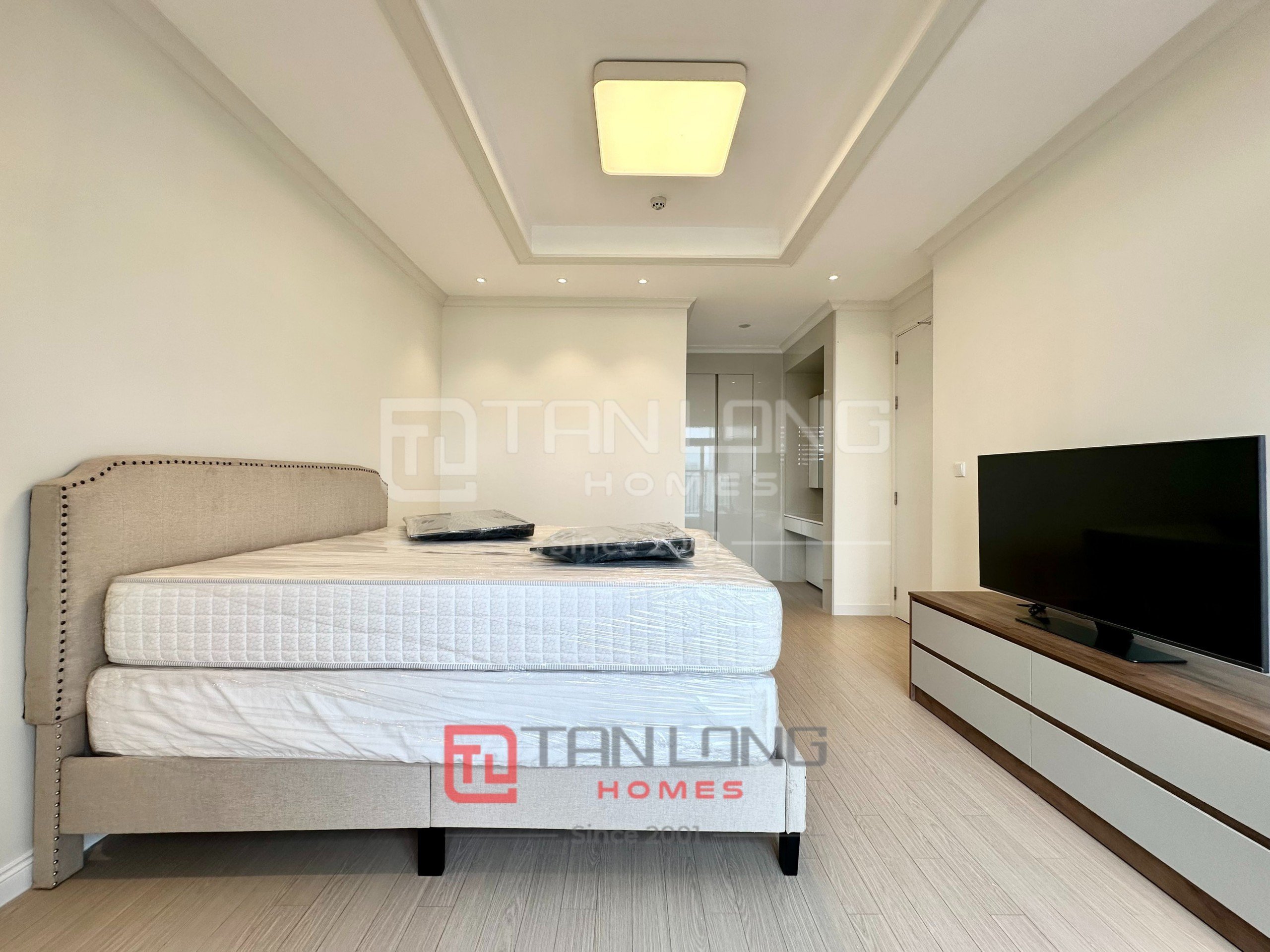Bán căn hộ 3 phòng ngủ 113m2 mới nguyên bản tòa 901 Starlake, giá hợp lý 7