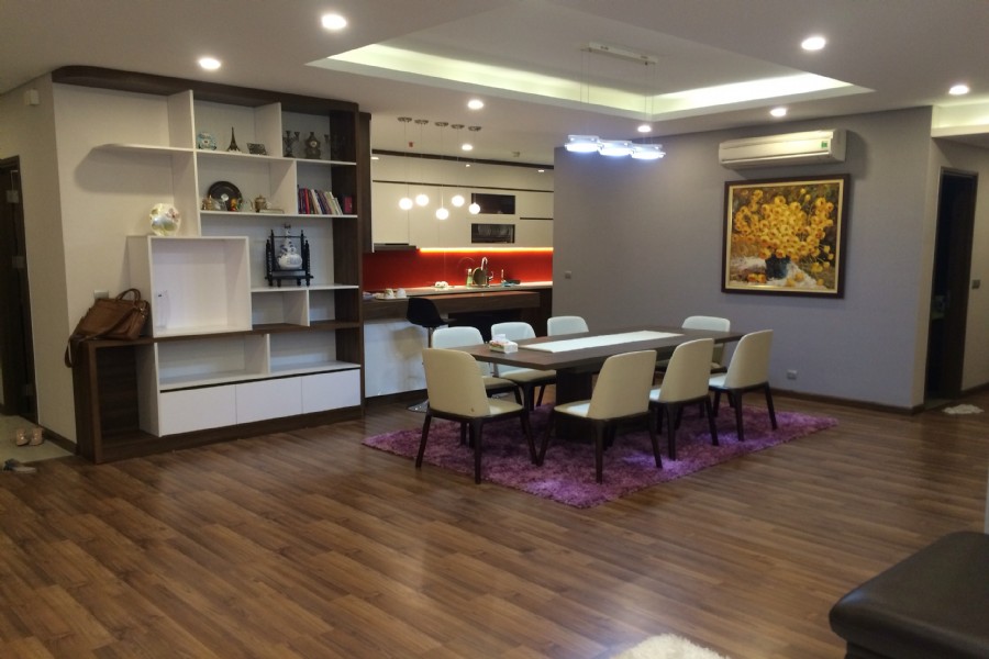 Bán căn hộ 3 phòng ngủ chung cư KDT Tây Hồ Tây Starlake Hà Nội , view nội khu và bể bơi rất thoáng mát 3