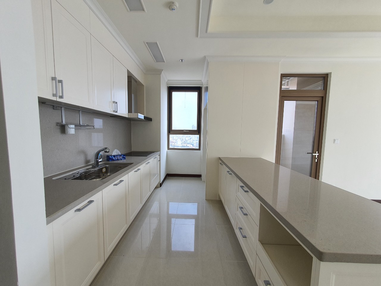 Bán căn hộ 3 phòng ngủ loại H tòa 901B chung cư cao cấp Starlake 4