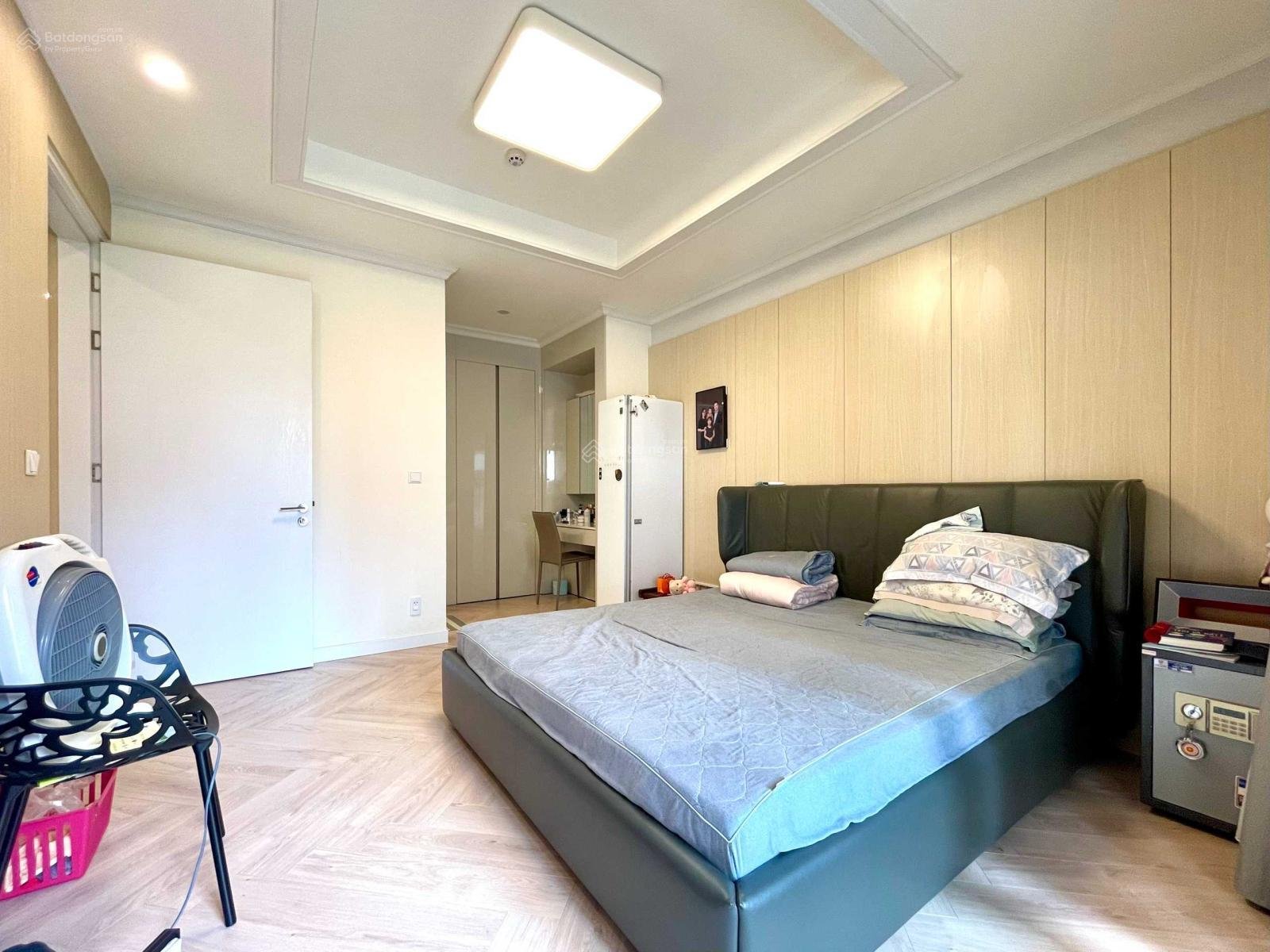 Bán căn hộ 3PN/110m2 full đồ mới đẹp, vị trí siêu VIP tại 903 Starlake 4
