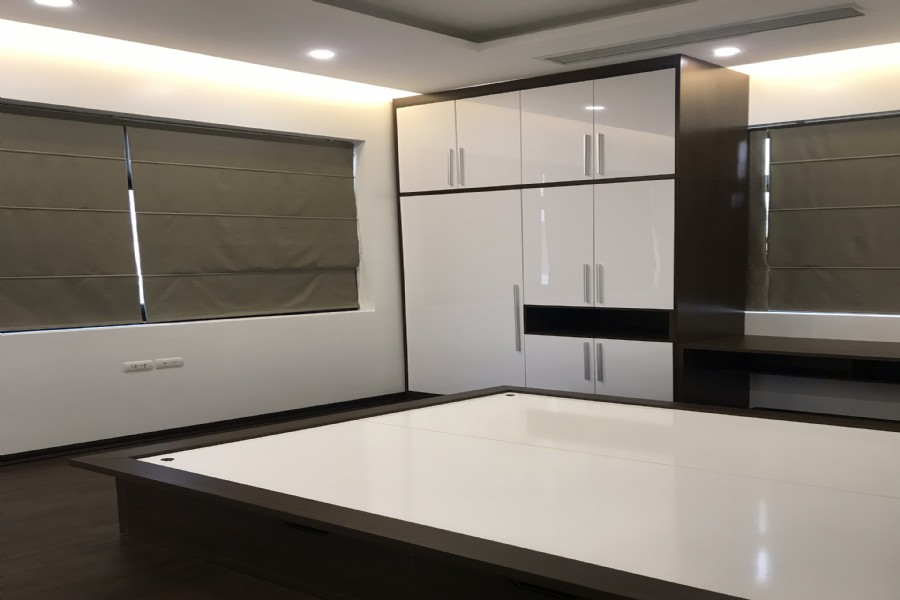 Bán căn hộ 4 phòng ngủ khu đô thị Starlake Tây Hồ Tây , đầy đủ nội thất 4
