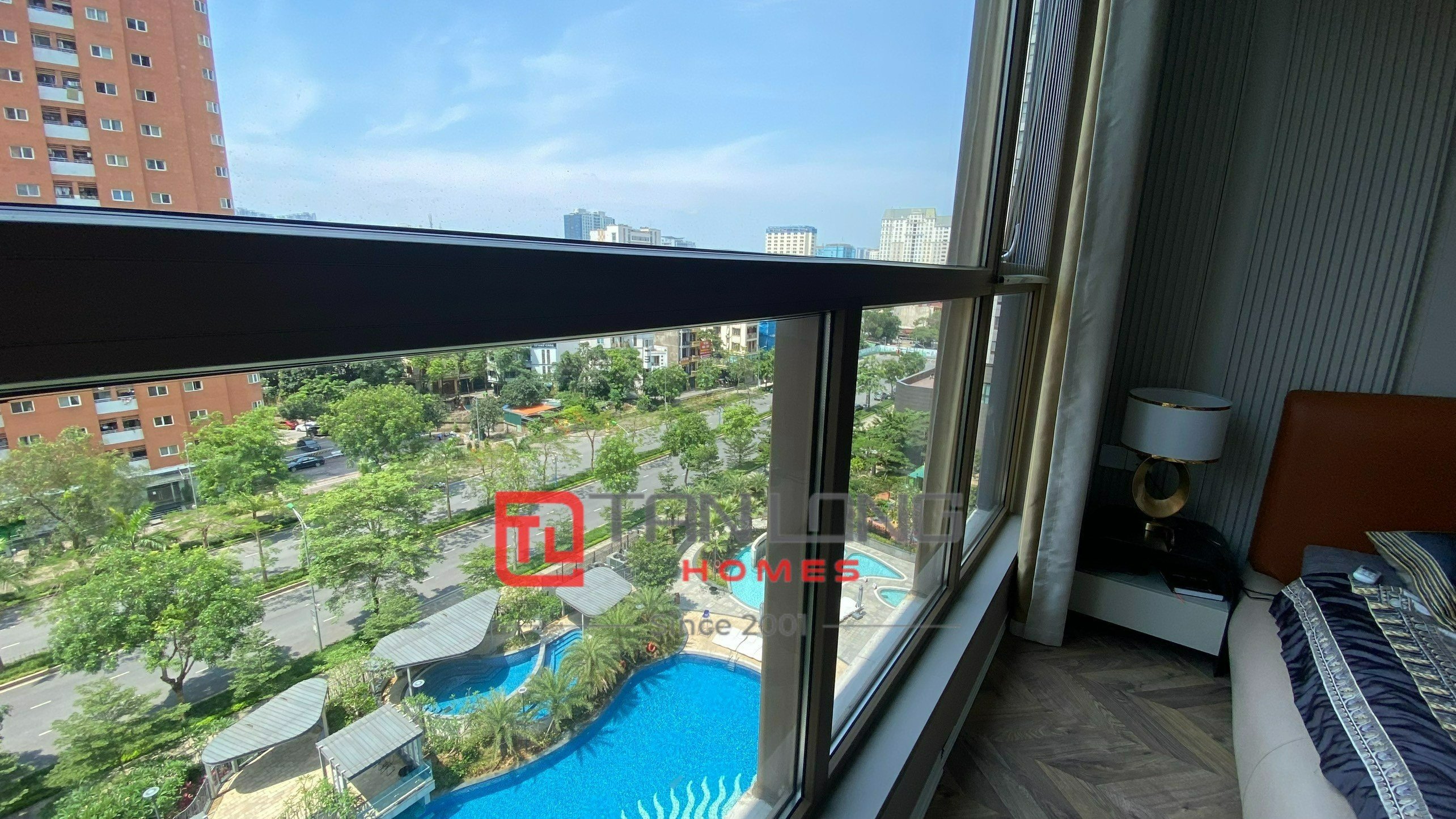 Bán căn hộ 4PN/155m2 đẳng cấp, full đồ nhập khẩu tại Starlake 21