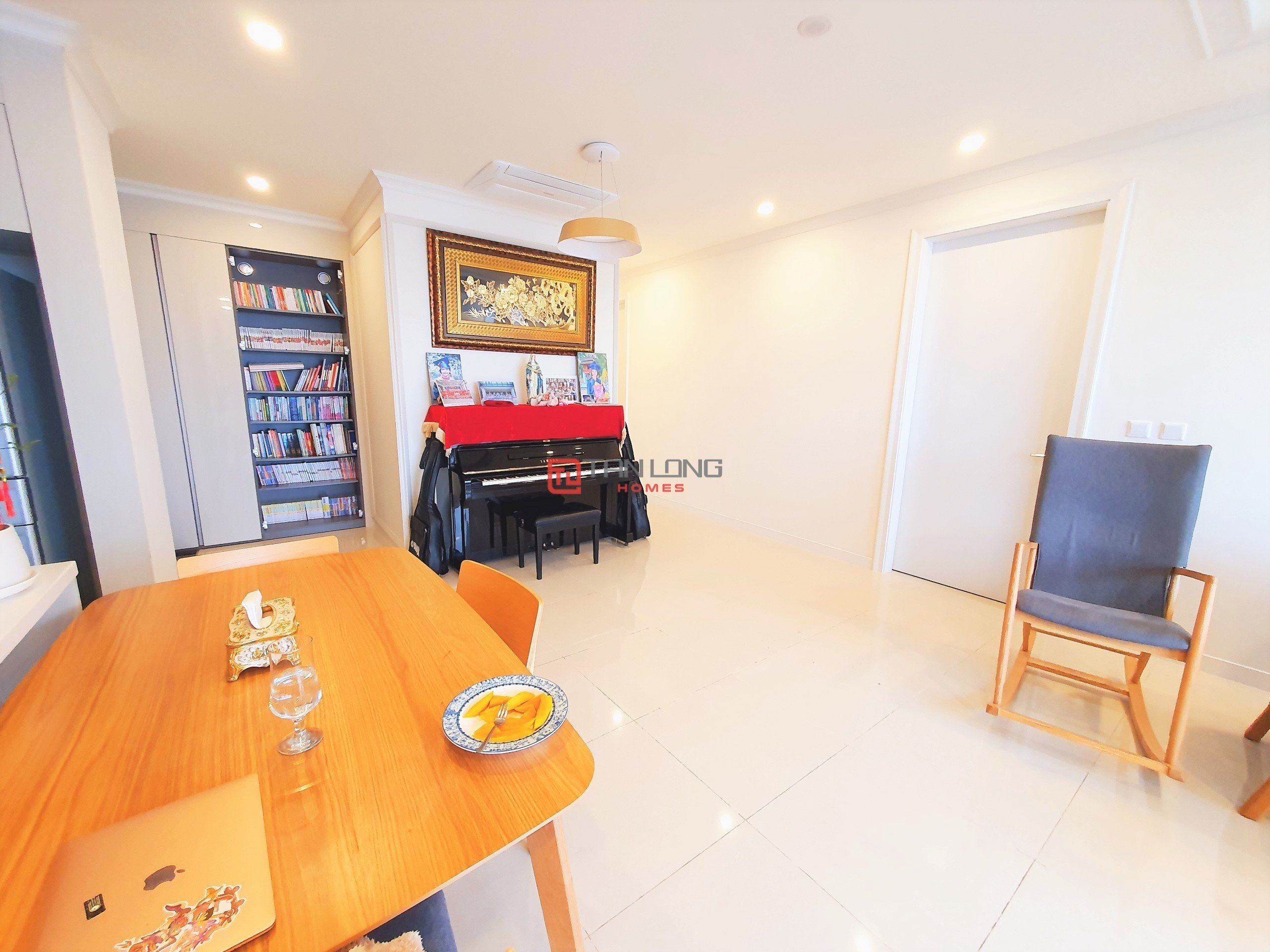 Bán chung cư cao cấp Starlake: 3 phòng ngủ 113m2 (Căn G) bao 100 phí sang tên 4