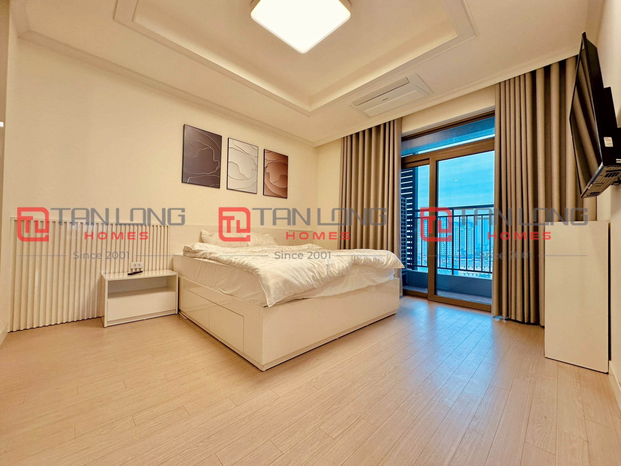 Bán chung cư Starlake 3PN/109.8m2 full đồ tầng trung view biệt thự tòa 903 9