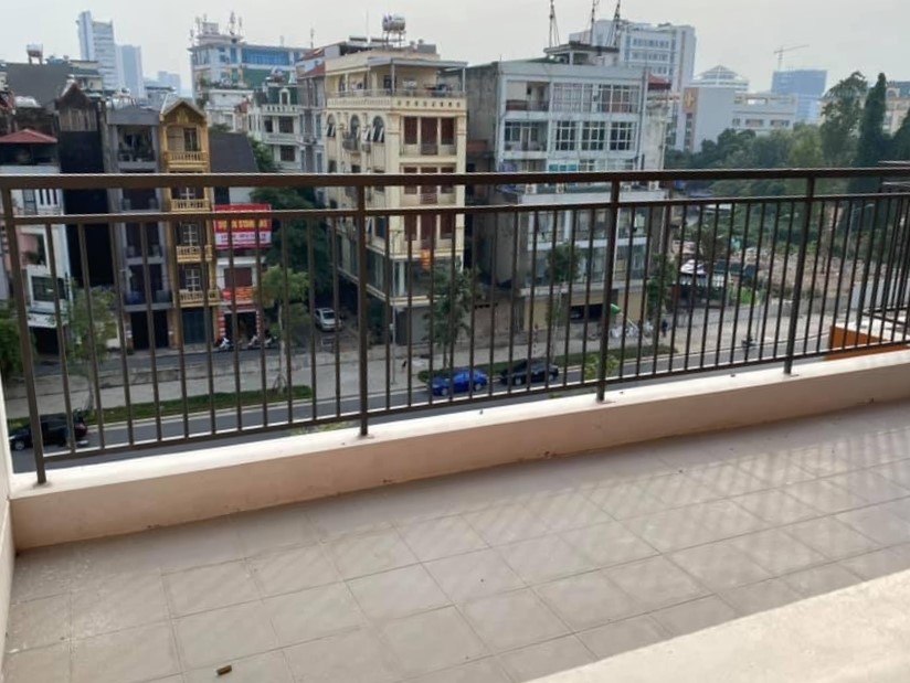 BÁN GẤP: Căn 3PN/125m2 (+30m2 sân vườn) full nội thất tại 901 Starlake 8