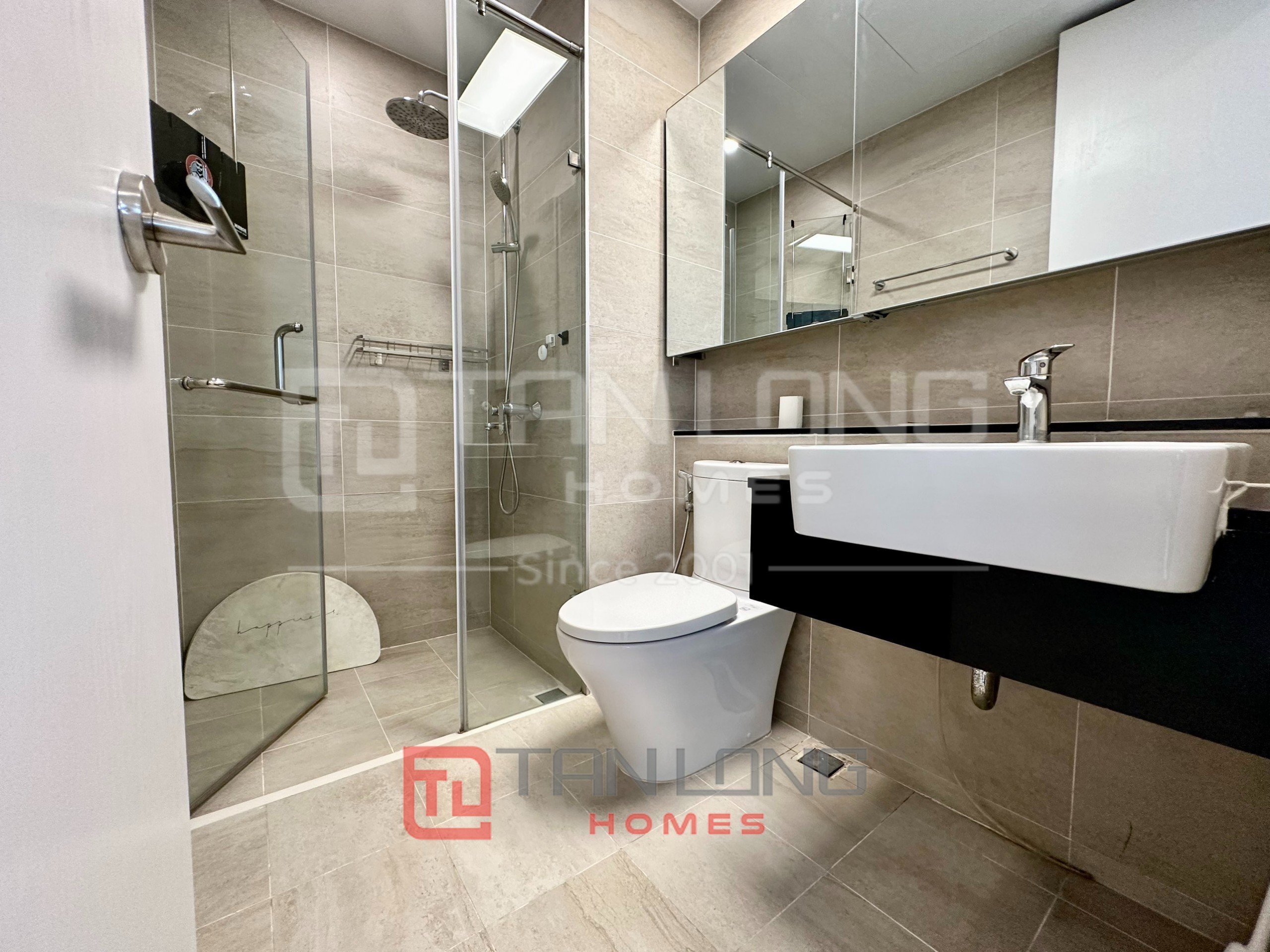 BÁN GẤP! Căn hộ 3 ngủ 125,4m2 - Mẫu H ban công Đông Nam tòa 903 Starlake 11