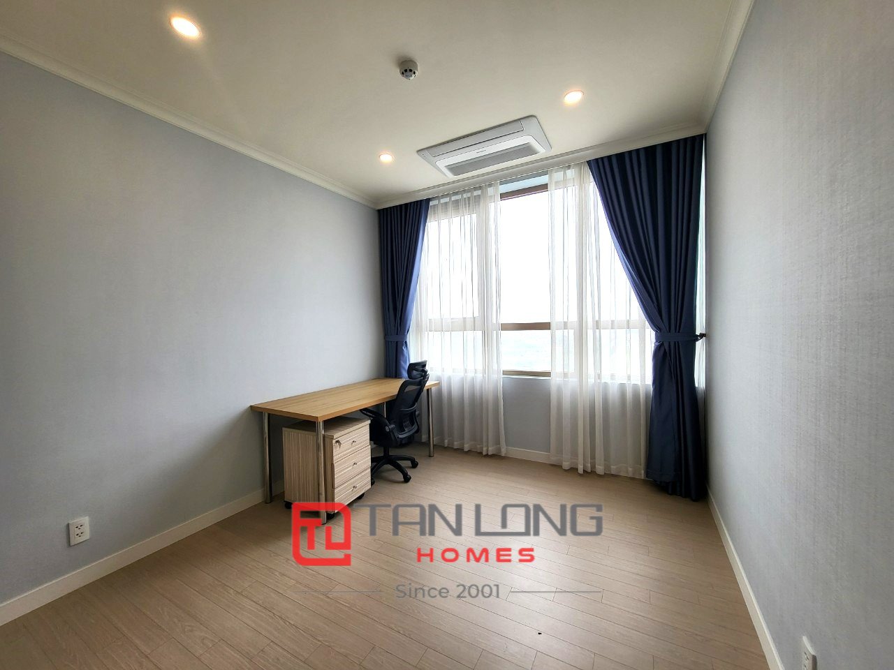 Bán gấp suất người nước ngoài căn 3PN/113m2 view hồ tuyệt đẹp tại Starlake 7