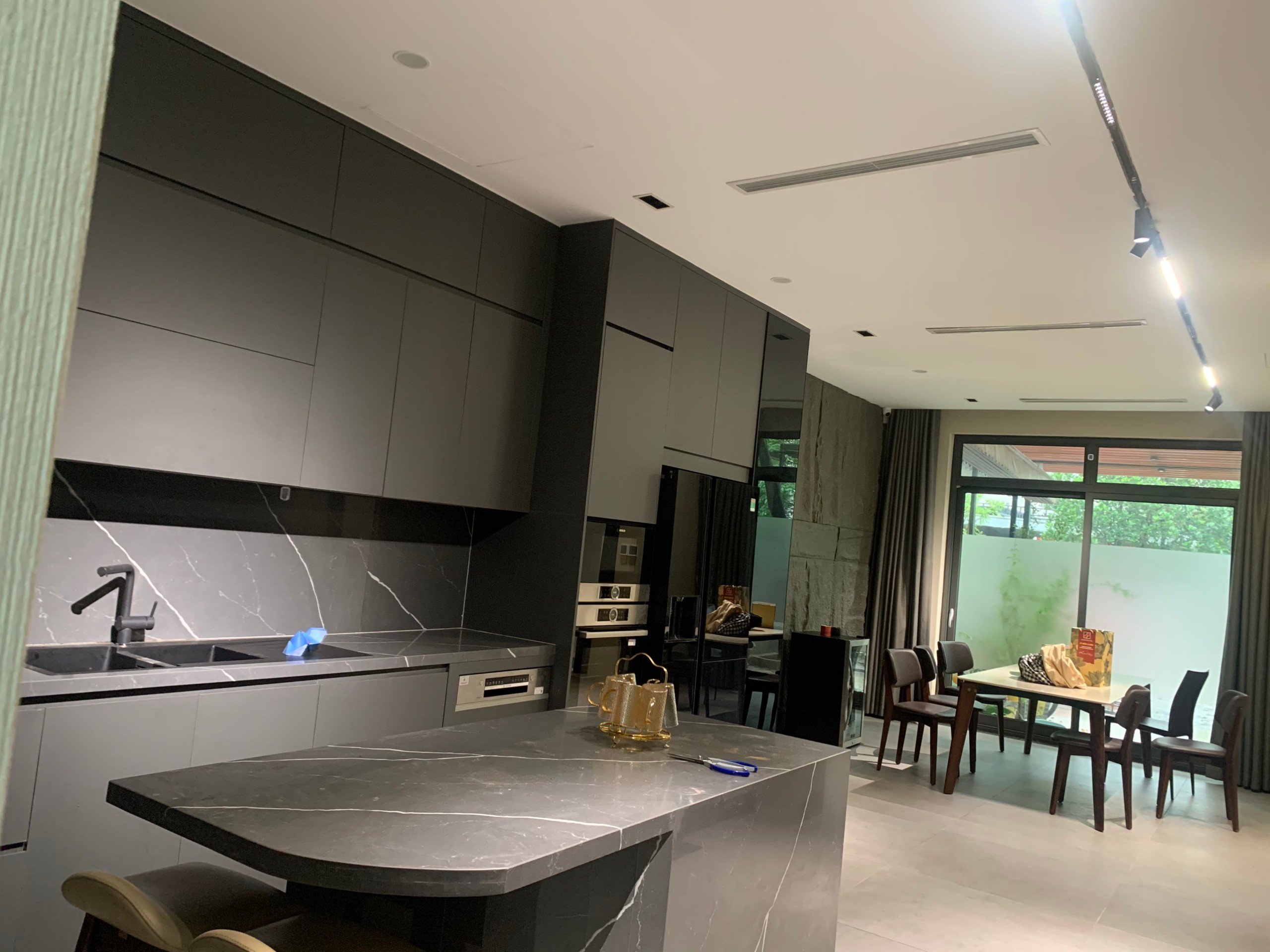 Bán liền kề Starlake Tây Hồ Tây 132m2 xây 4 tầng có thang máy 5