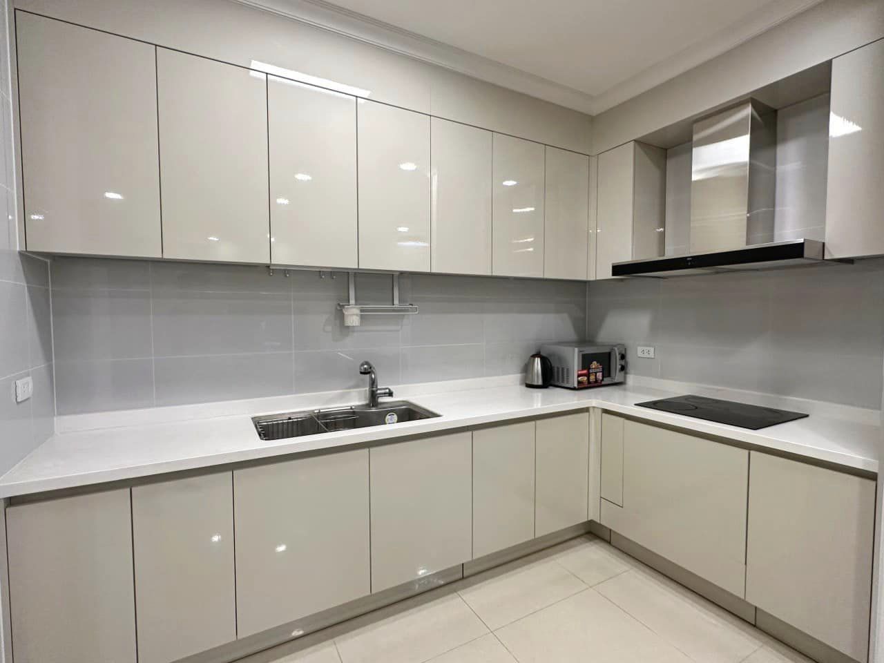 Bán nhanh 2 căn 91m2 view biệt thự, mới nguyên bản CĐT tại Starlake (bao phí) 3
