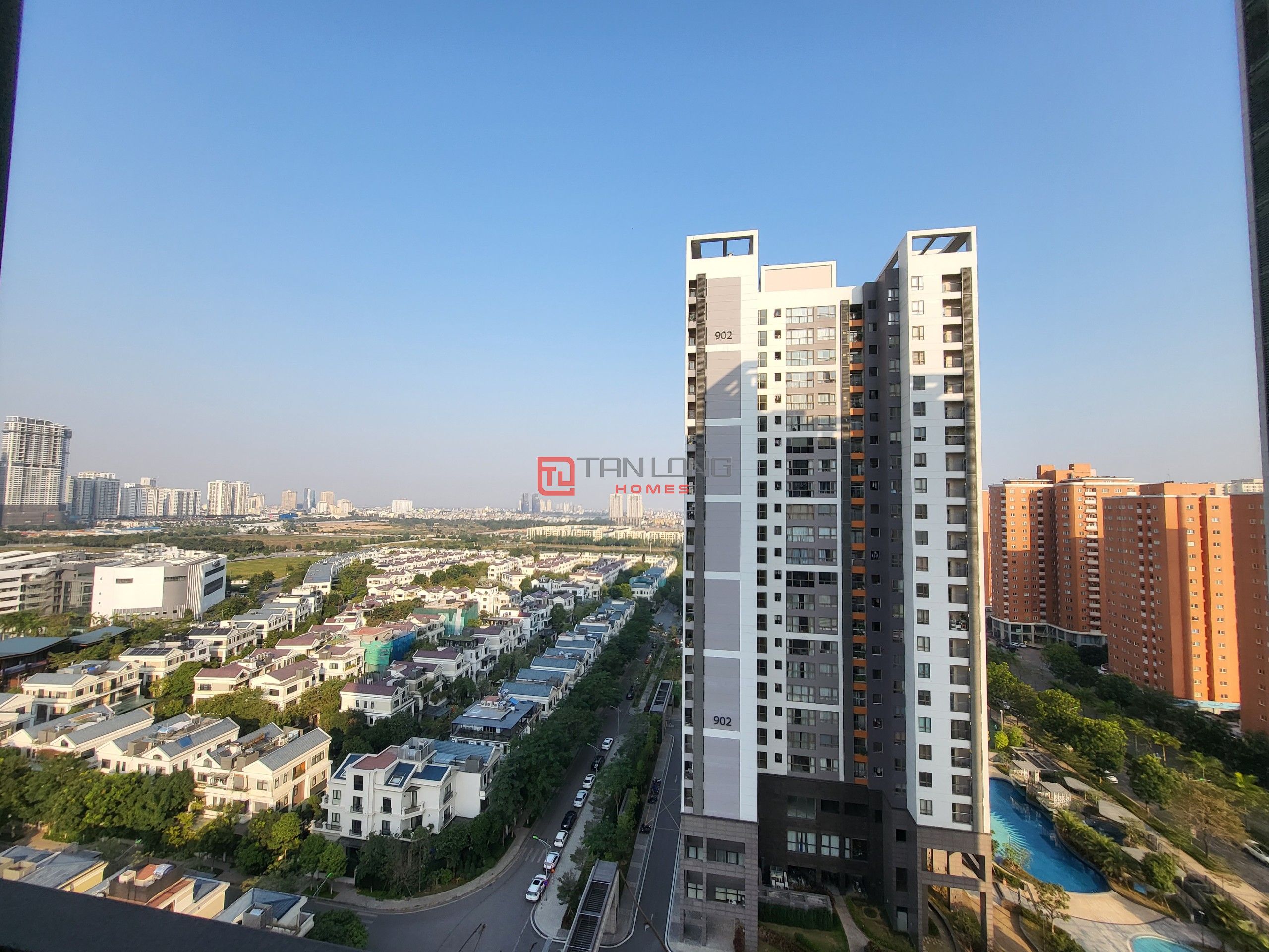 Bán nhanh căn 3 ngủ 113,21m2 view Hồ tầng cao, hướng Đông tại tòa 901A Starlake 1