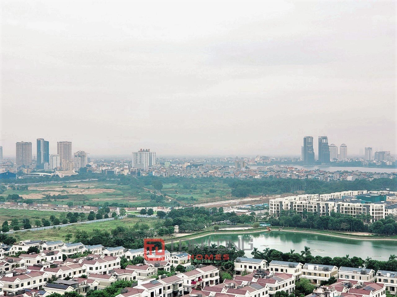 Cần bán căn 2 ngủ 98m2 tầng cao view hồ tòa 902 Starlake 9