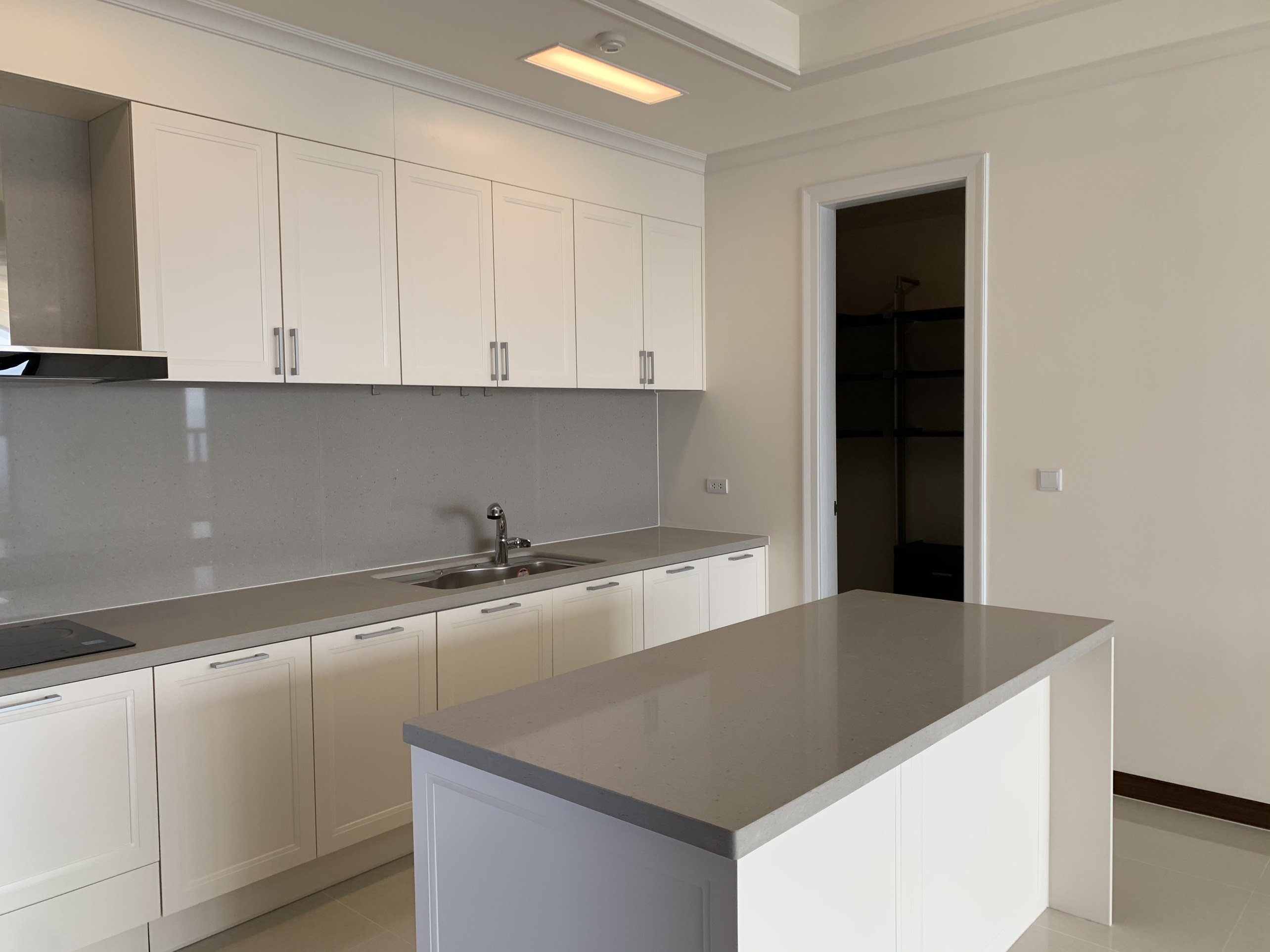 chính chủ cần bán căn hộ 04 phòng ngủ căn hoa hậu đẹp 3