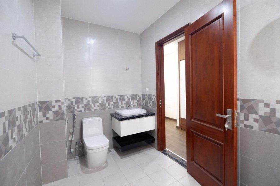 chính chủ cho thuê biệt thự H11 vị trí đẹp giá 2500 đô/tháng 1