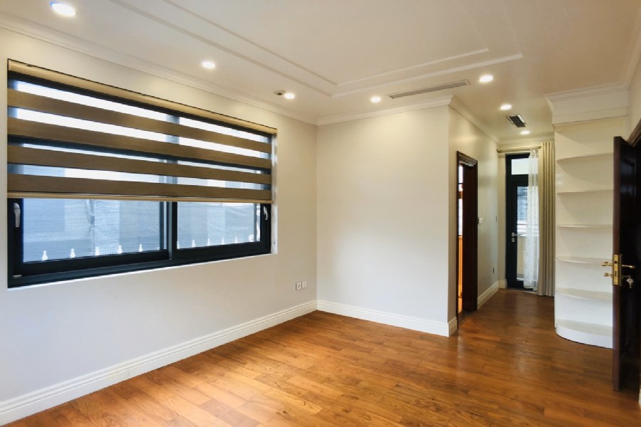 chính chủ cho thuê biệt thự H11 vị trí đẹp giá 2500 đô/tháng 1