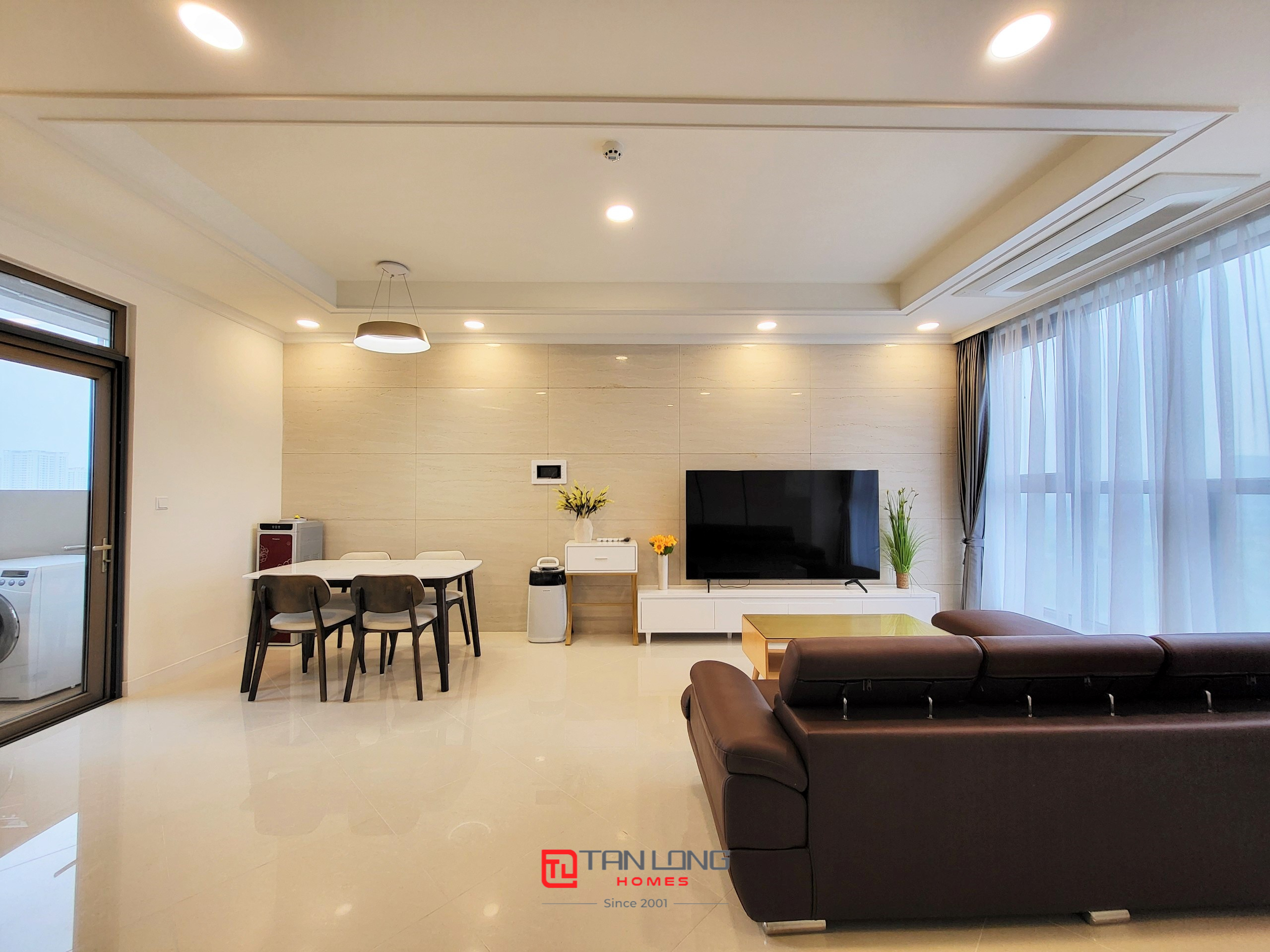 Chính chủ cho thuê căn 3PN/110m2 tầng trung view đẹp, full đồ mới tại 901 Starlake 2