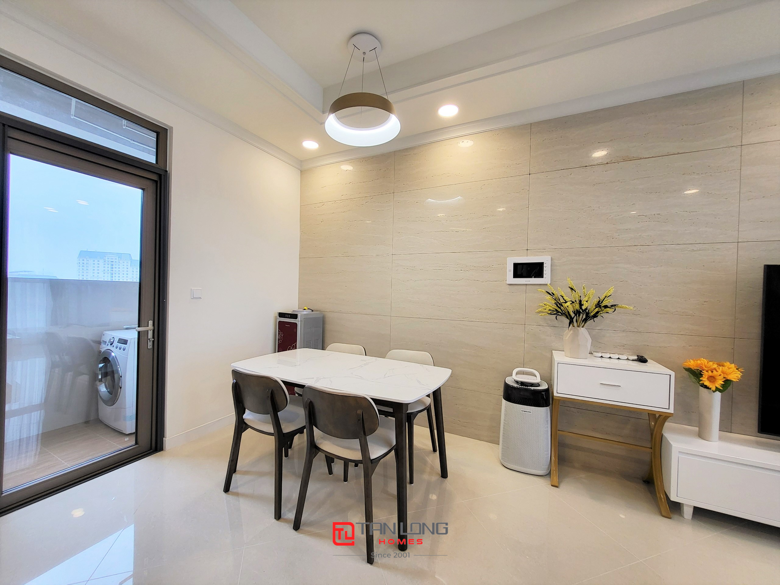 Chính chủ cho thuê căn 3PN/110m2 tầng trung view đẹp, full đồ mới tại 901 Starlake 6