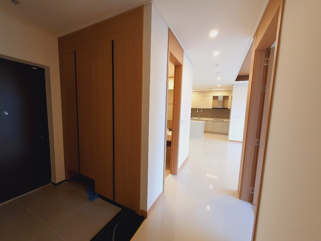 chính chủ cho thuê căn hộ 02 phòng ngủ không đồ gấp 6
