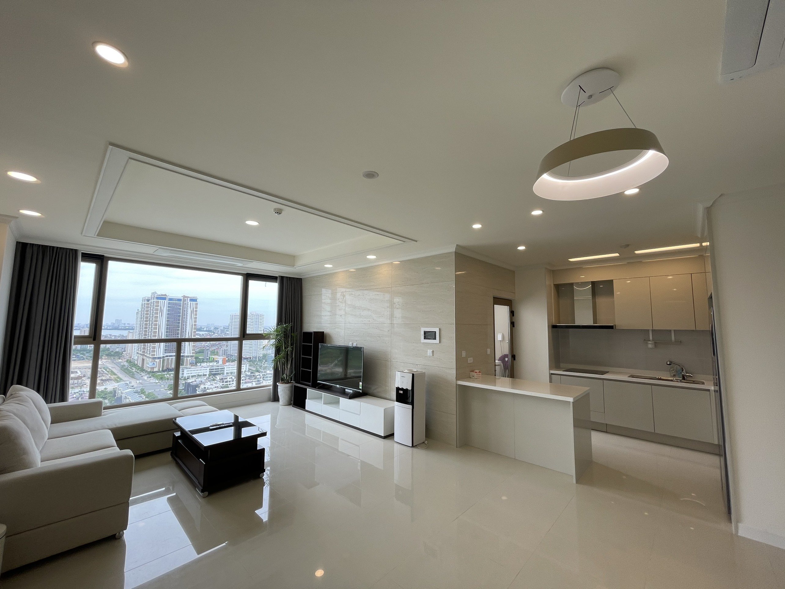 chính chủ cho thuê căn hộ 03 ngủ đủ đồ đẹp 6