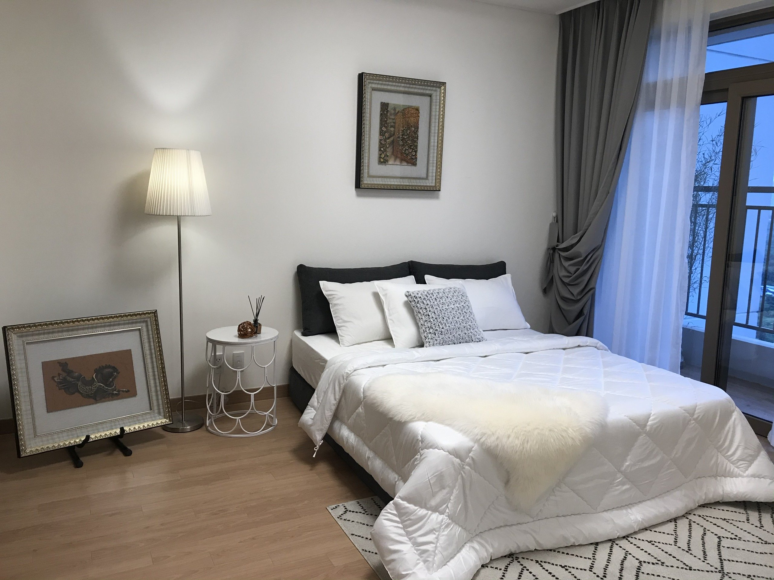 chính chủ cho thuê căn hộ 2 phòng ngủ siêu đẹp 3