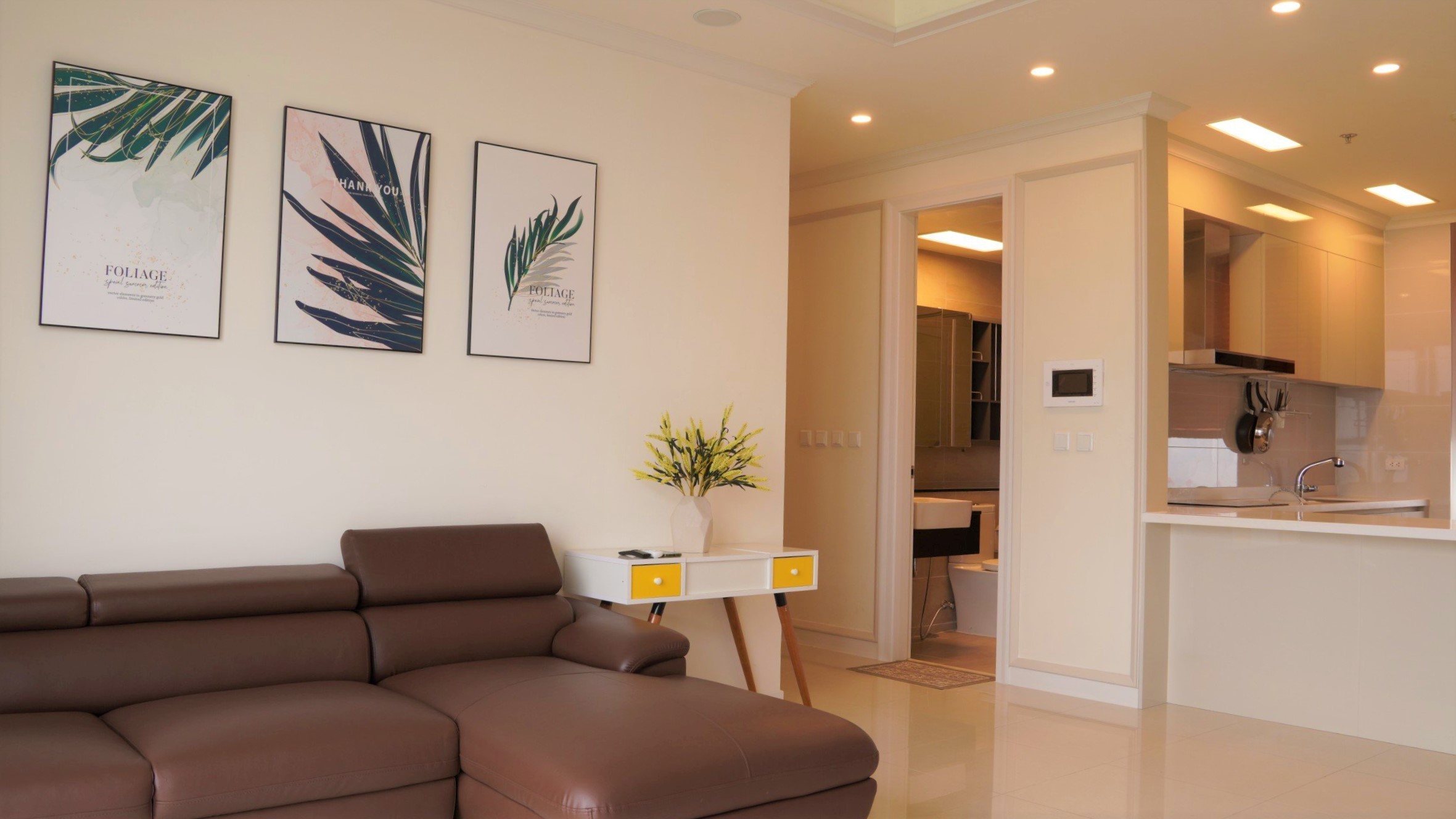 Chính chủ cho thuê căn hộ 3 ngủ 112m2 full đồ tầng cao tòa 902 Starlake 3