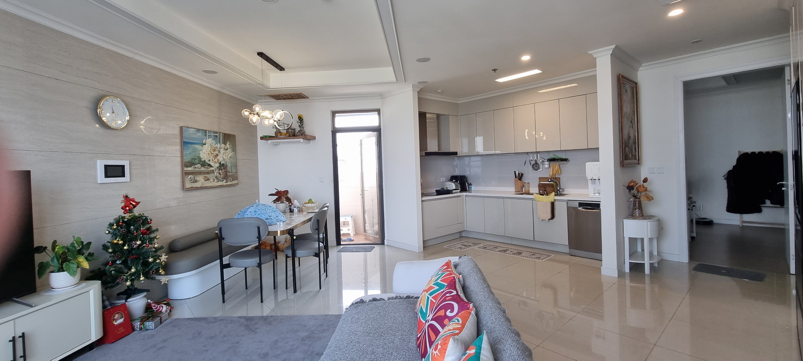 Chính chủ cho thuê căn hộ 3PN/109,82m2 tầng cao view đẹp tại 903 Starlake 3