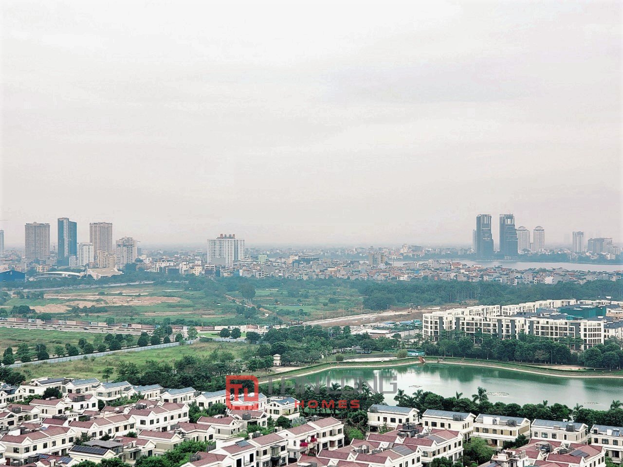 Chính chủ chuyển nhượng căn 2PN 98m2 tầng cao view Hồ tại 902 Starlake 8