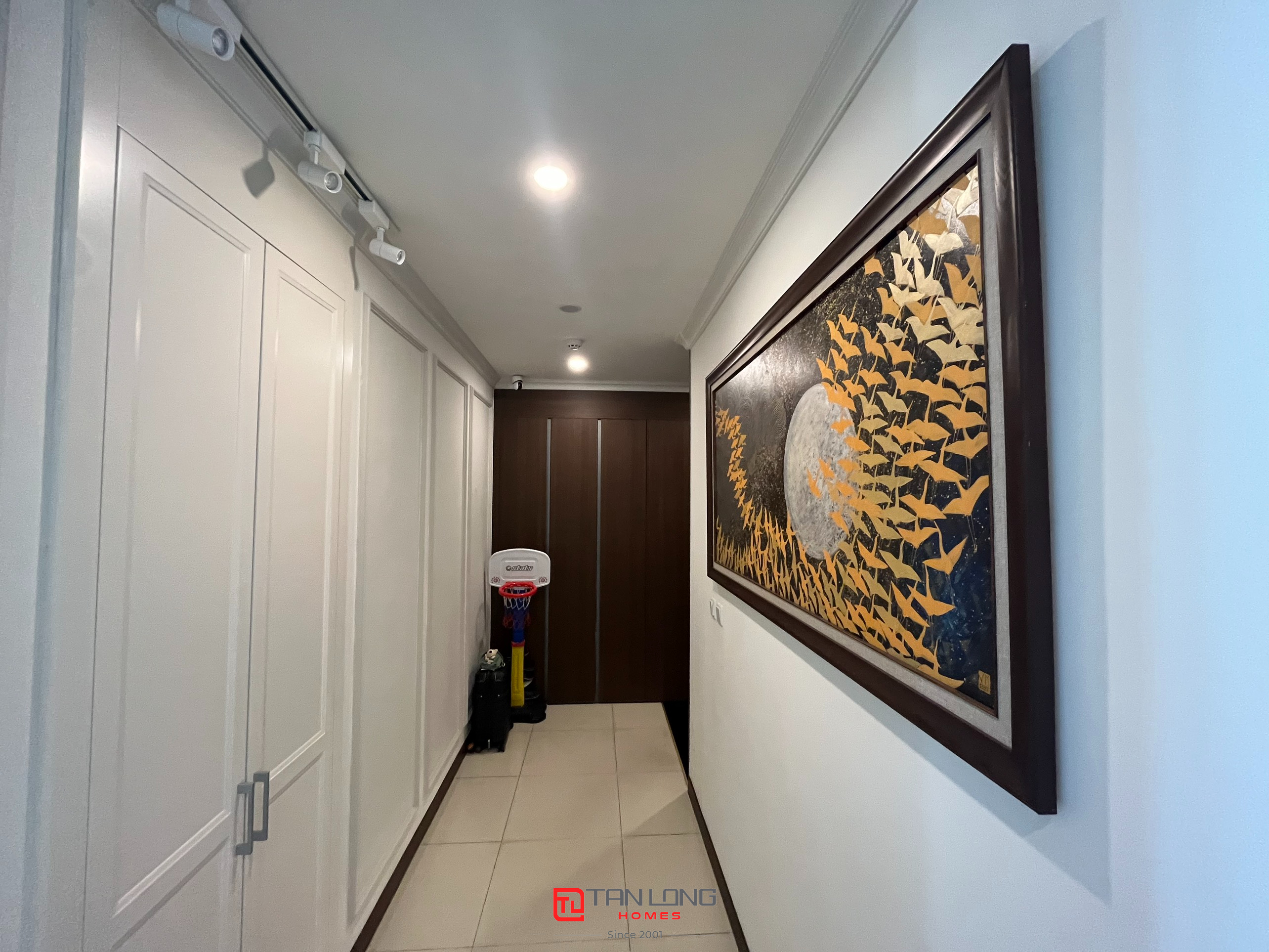Chính chủ chuyển nhượng căn góc 3 ngủ 125m2 full đồ mới tòa 901 Starlake 2