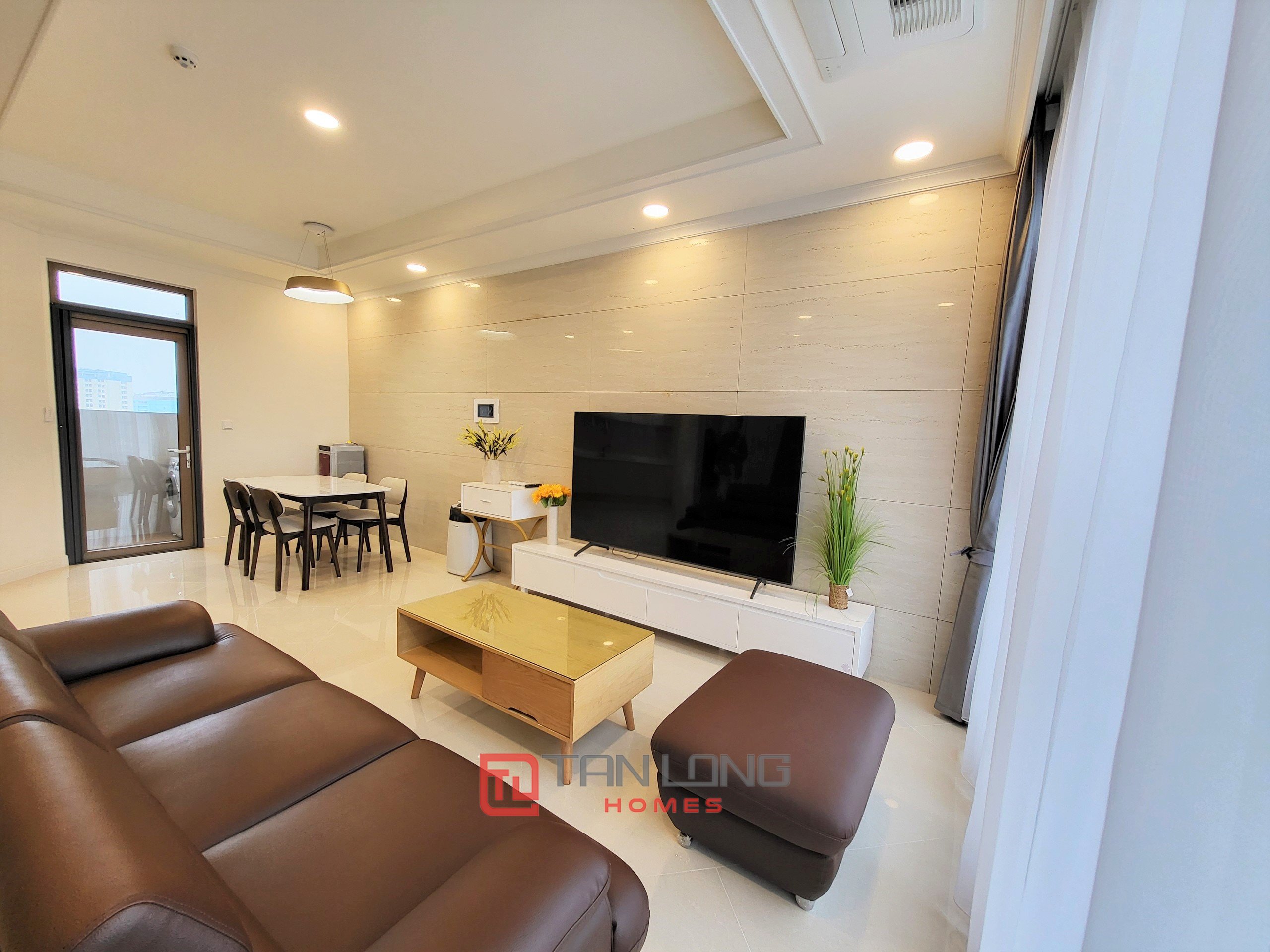 Chính chủ gửi thuê căn 3PN/110m2 hướng Đông view biệt thự tại tòa 901 Starlake 1