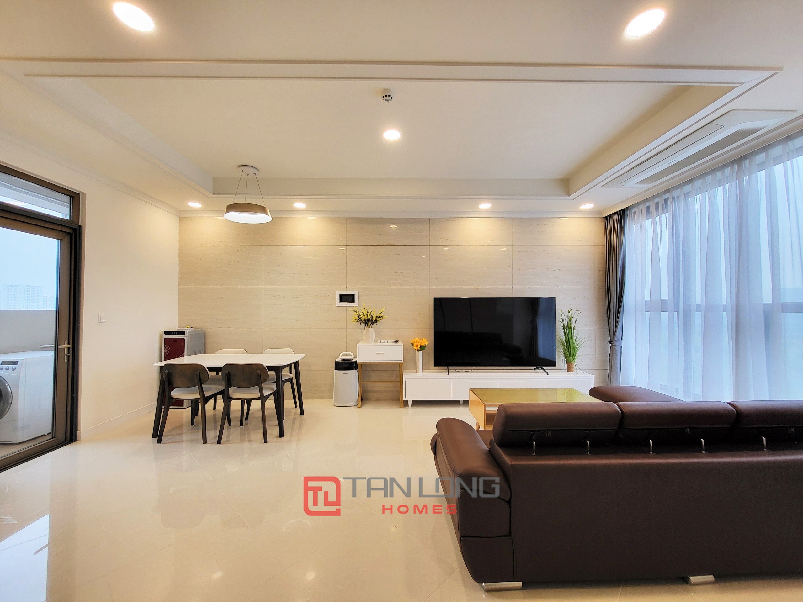 Chính chủ gửi thuê căn 3PN/110m2 hướng Đông view biệt thự tại tòa 901 Starlake 4