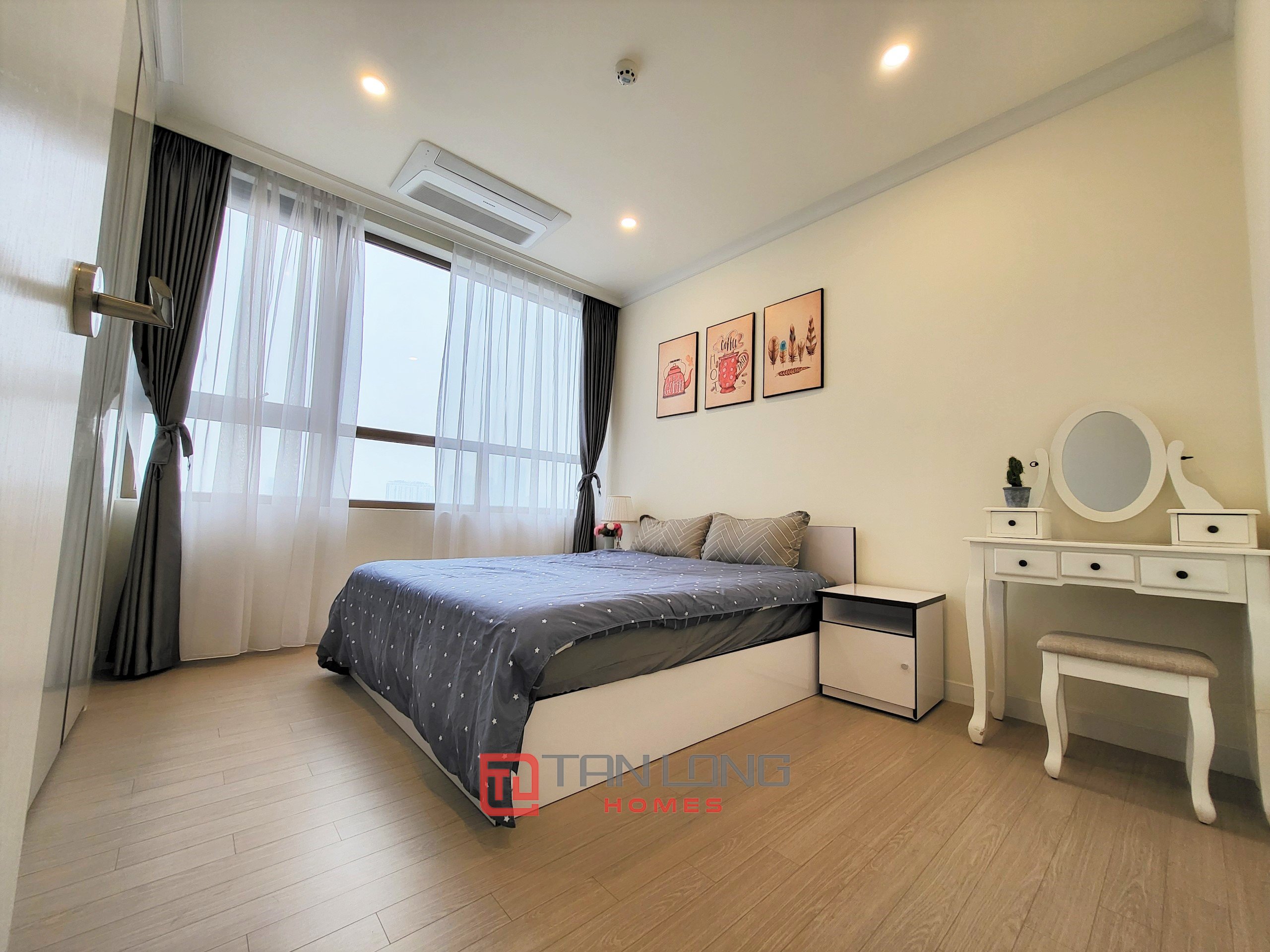 Chính chủ gửi thuê căn 3PN/110m2 hướng Đông view biệt thự tại tòa 901 Starlake 6