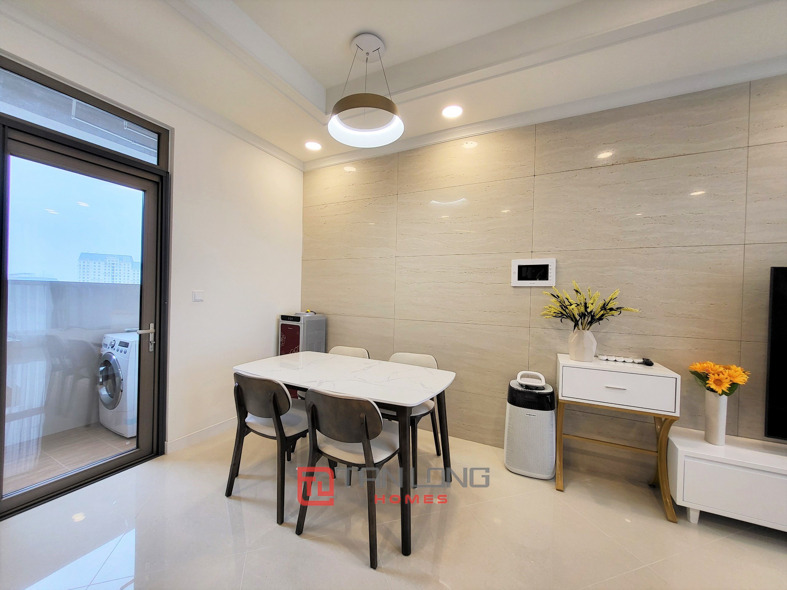 Chính chủ gửi thuê căn 3PN/110m2 hướng Đông view biệt thự tại tòa 901 Starlake 10