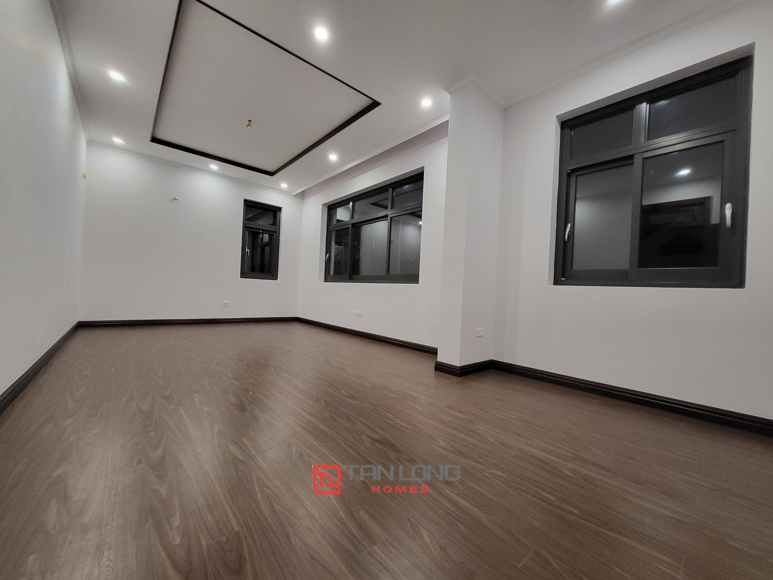 Cho thuê biệt thự đơn lập 313m2 x 3 tầng mới tại H7 Starlake KĐT Tây Hồ Tây 10