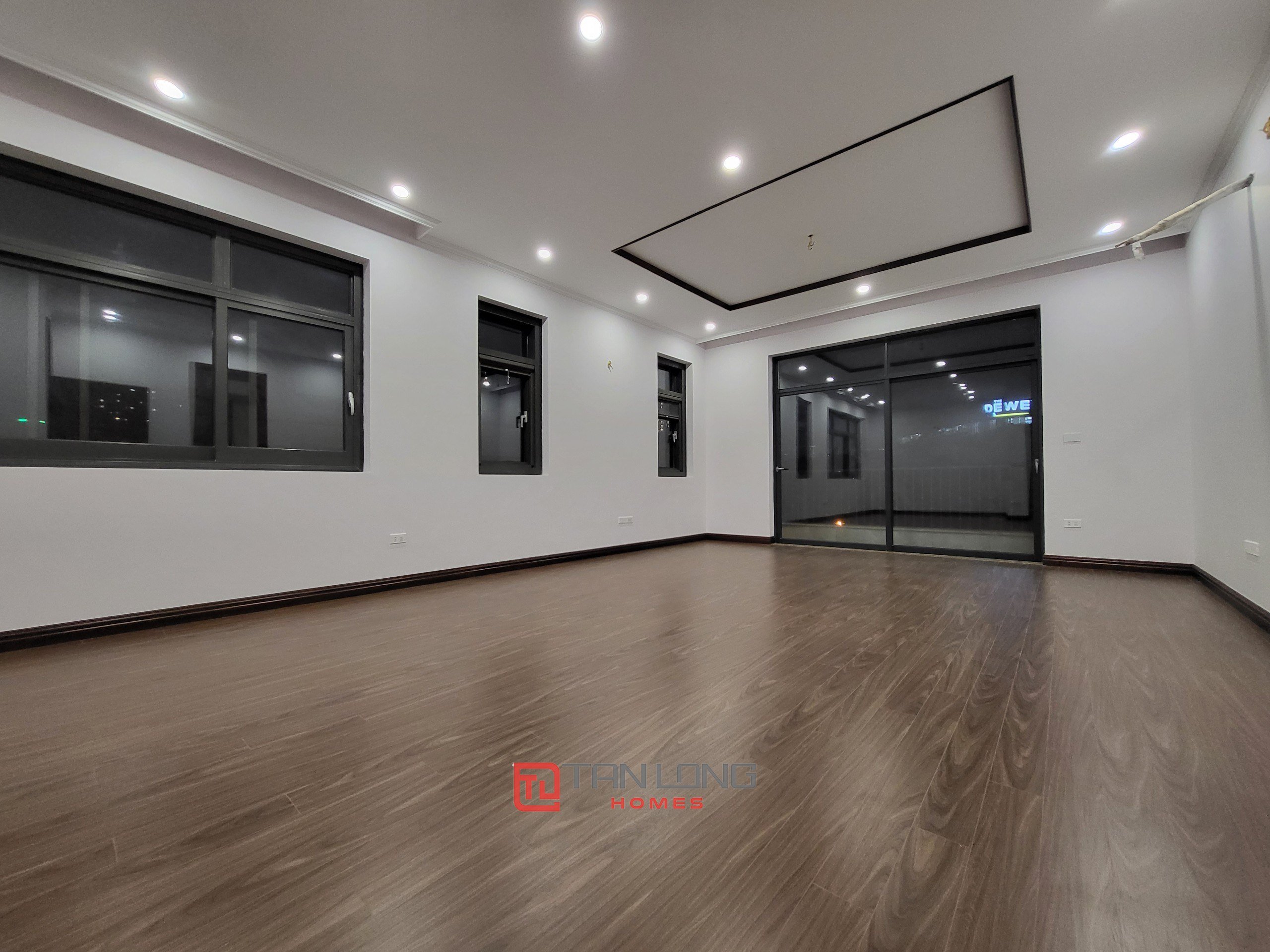 Cho thuê biệt thự đơn lập 313m2 x 3 tầng mới tại H7 Starlake KĐT Tây Hồ Tây 11