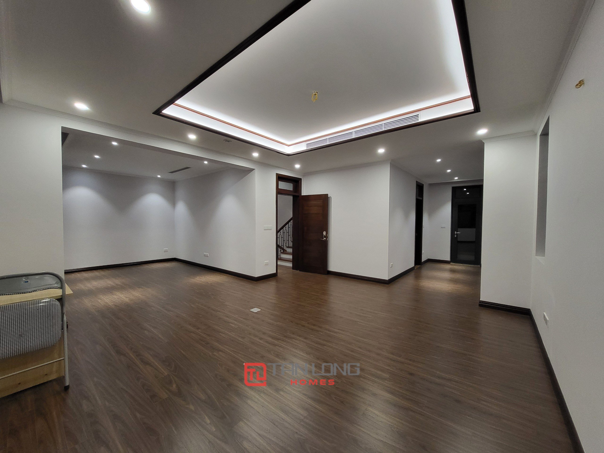 Cho thuê biệt thự đơn lập 313m2 x 3 tầng mới tại H7 Starlake KĐT Tây Hồ Tây 8