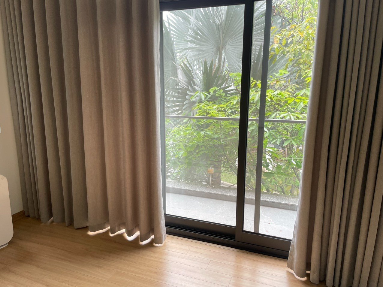 Cho thuê biệt thự đơn lập Starlake: 285m2 x 3,5 tầng hoàn thiện full đồ, vào ở luôn 15