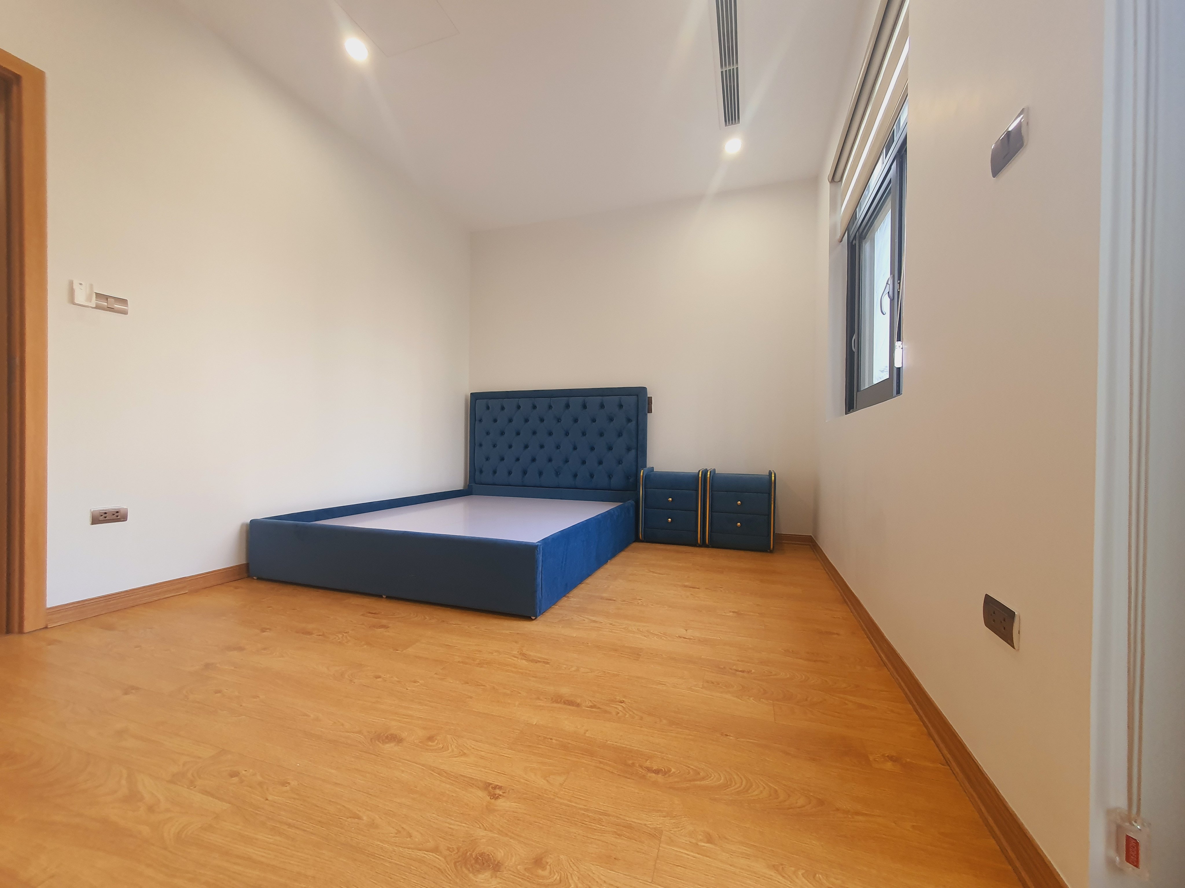 Cho thuê biệt thự full đồ duy nhất tại Starlake Tây Hồ Tây 8