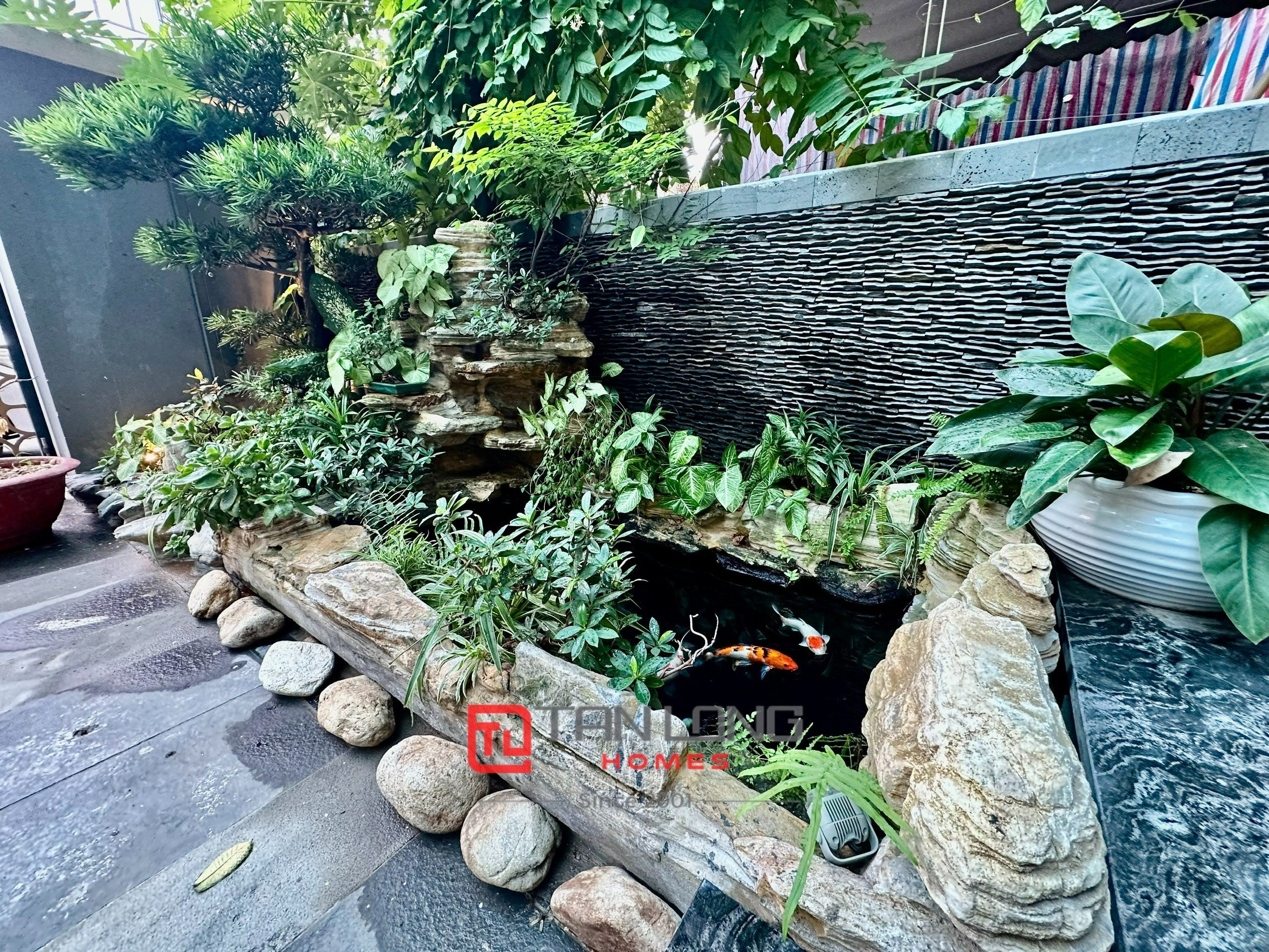Cho thuê biệt thự H11 Starlake: 3PN/136m2 full đồ, thang máy, tiểu cảnh hồ cá Koi 23
