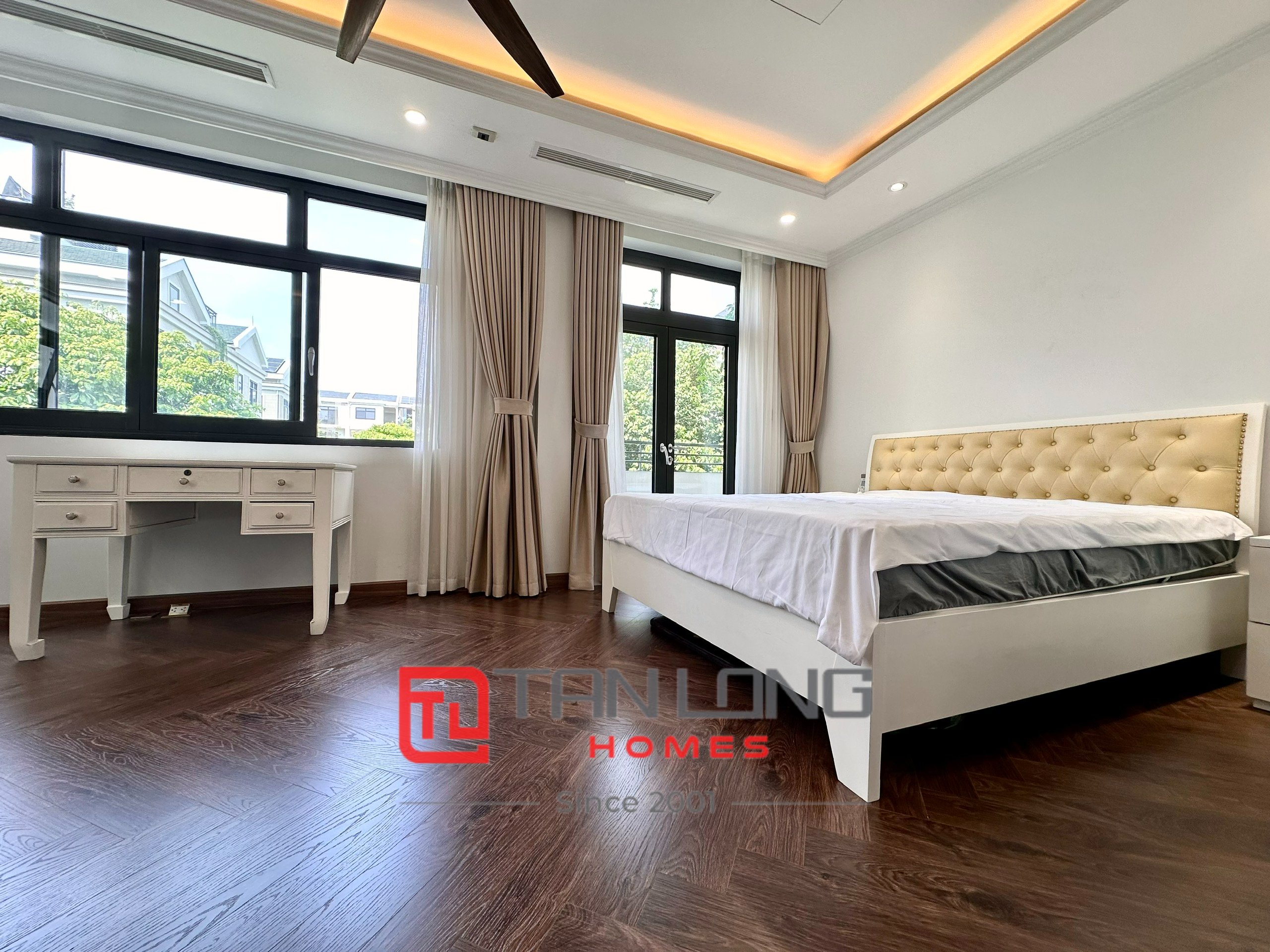 Cho thuê biệt thự song lập H6 Starlake: 5PN/215m2 full đồ nhập khẩu, có thang máy 13