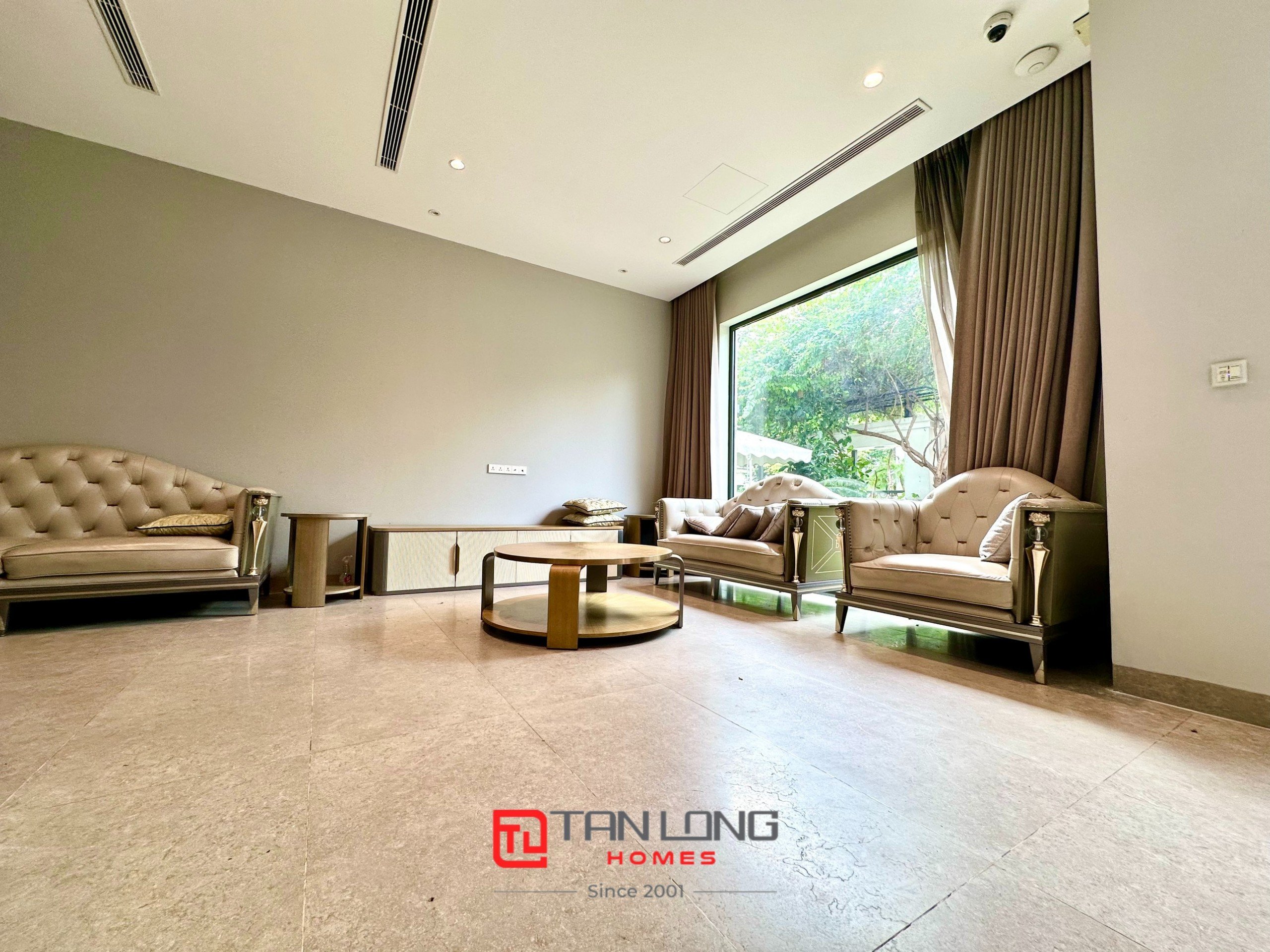 Cho thuê biệt thự song lập H7 Starlake: 222m2 x 3,5 tầng có sân vườn, giá tốt 2