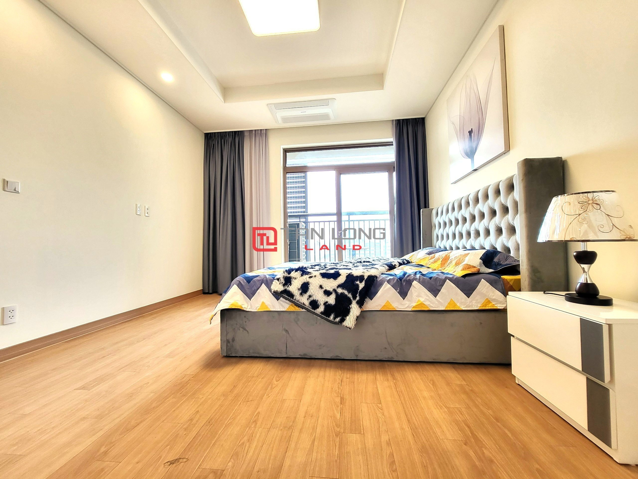 Cho thuê căn 2 ngủ 100m2 full đồ mới tại chung cư cao cấp Starlake tòa 902 12