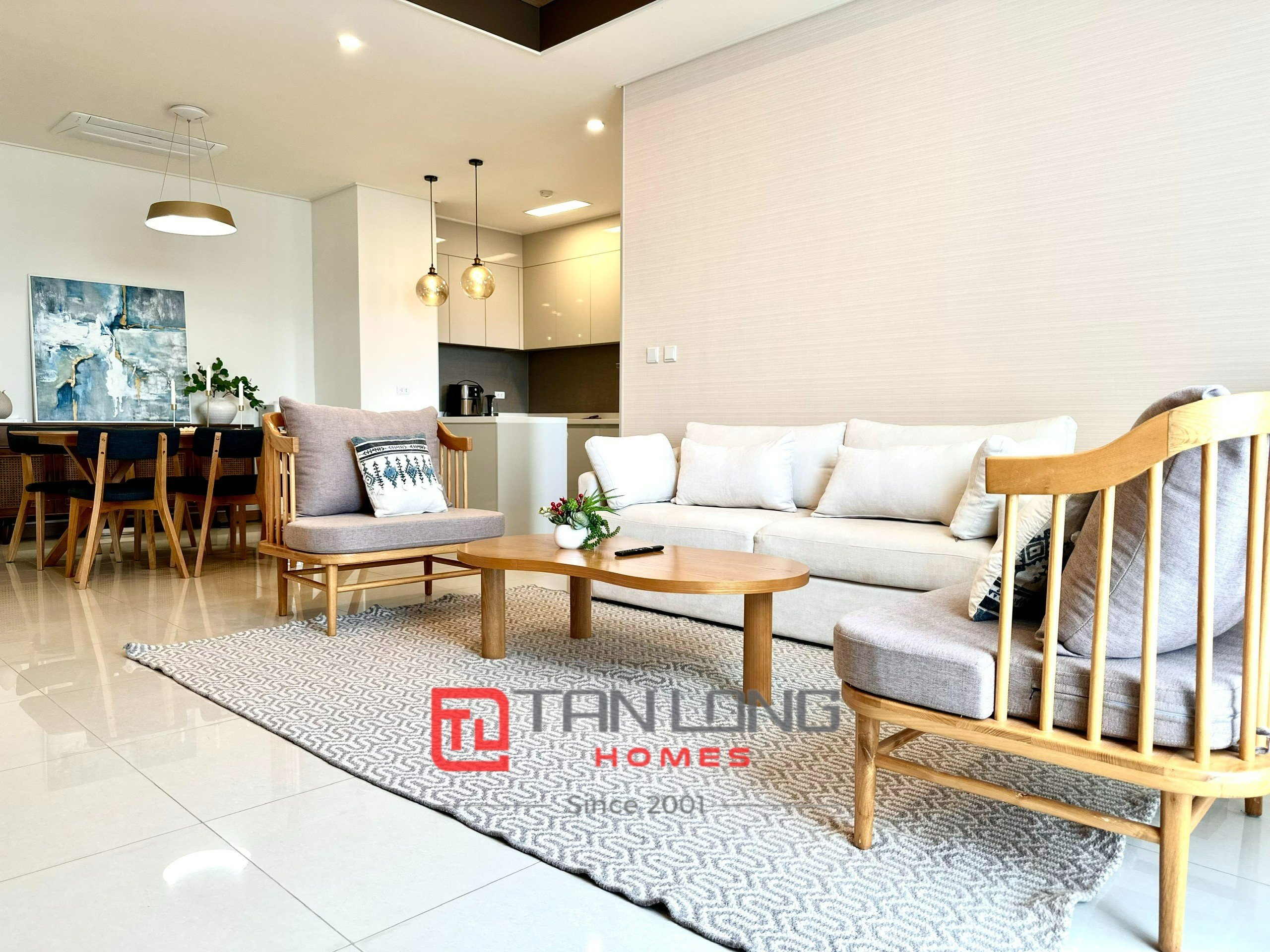 Cho thuê căn 2 ngủ 96m2 tầng cao full đồ mới tòa 902 Starlake, sẵn nhà trống 4