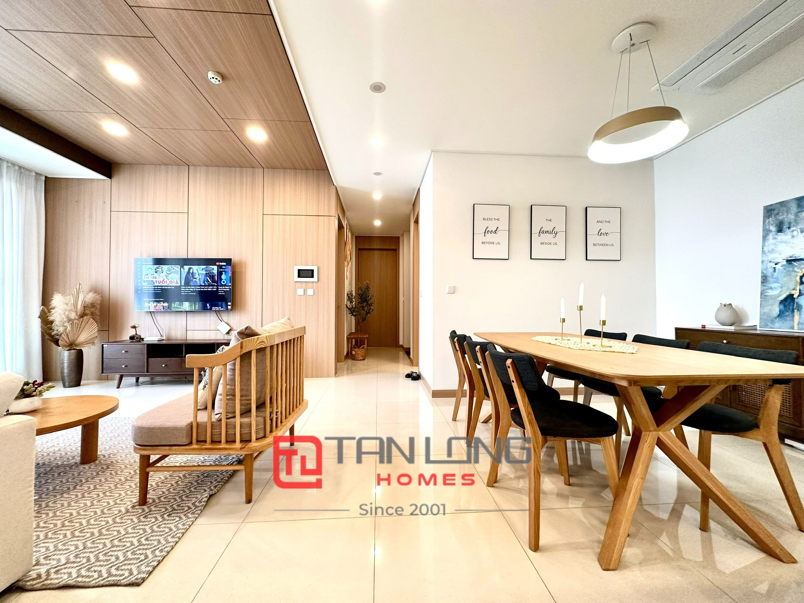 Cho thuê căn 2 ngủ 96m2 tầng cao full đồ mới tòa 902 Starlake, sẵn nhà trống 5