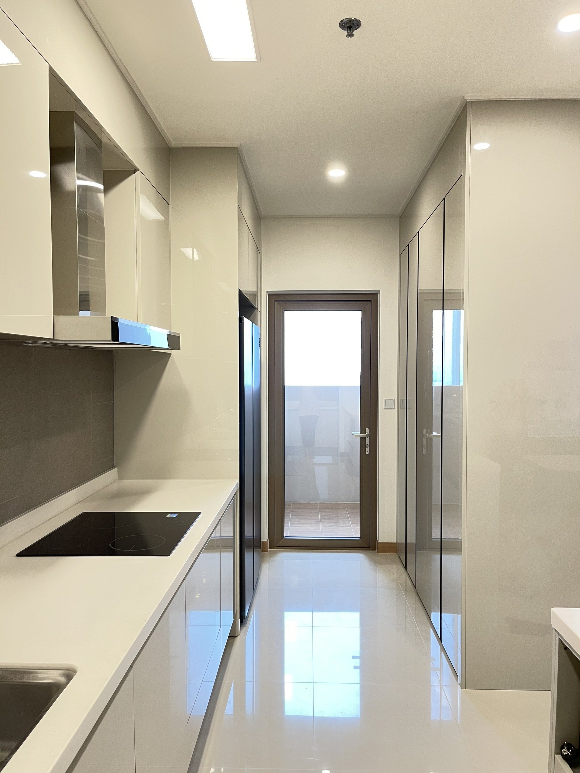 CHO THUÊ CĂN 2 PHÒNG NGỦ TẦNG cao TÒA 902 3