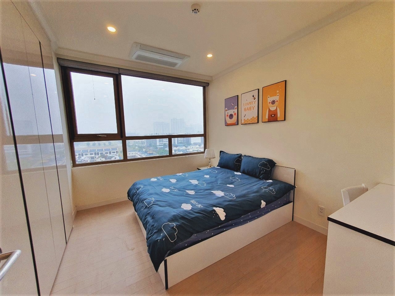 Cho thuê căn 3PN/110m2 tầng thấp view Biệt thự tại 901B Starlake 5