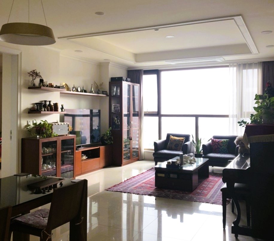 Cho thuê căn 3PN/G-113m2 full đồ view biệt thự + hồ tại 901 Starlake 4